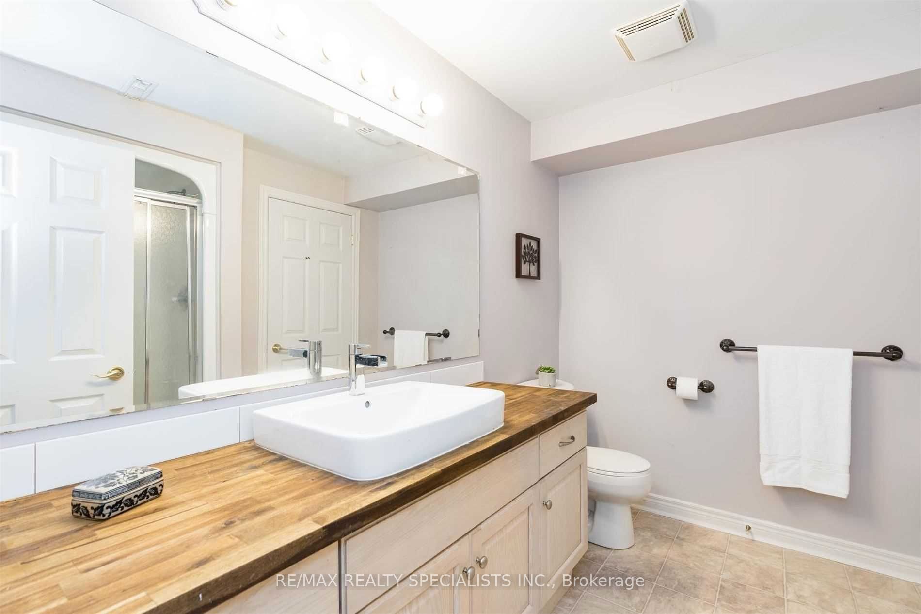 100 Bella Vista Tr 2 Property Photo 24