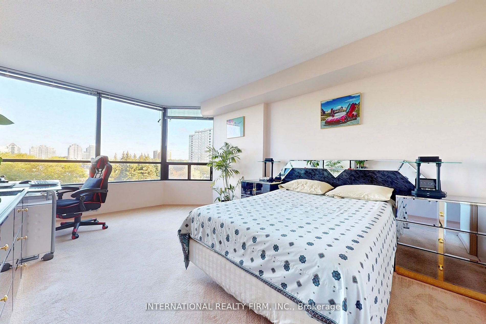 7420 Bathurst St 501 Property Photo 16