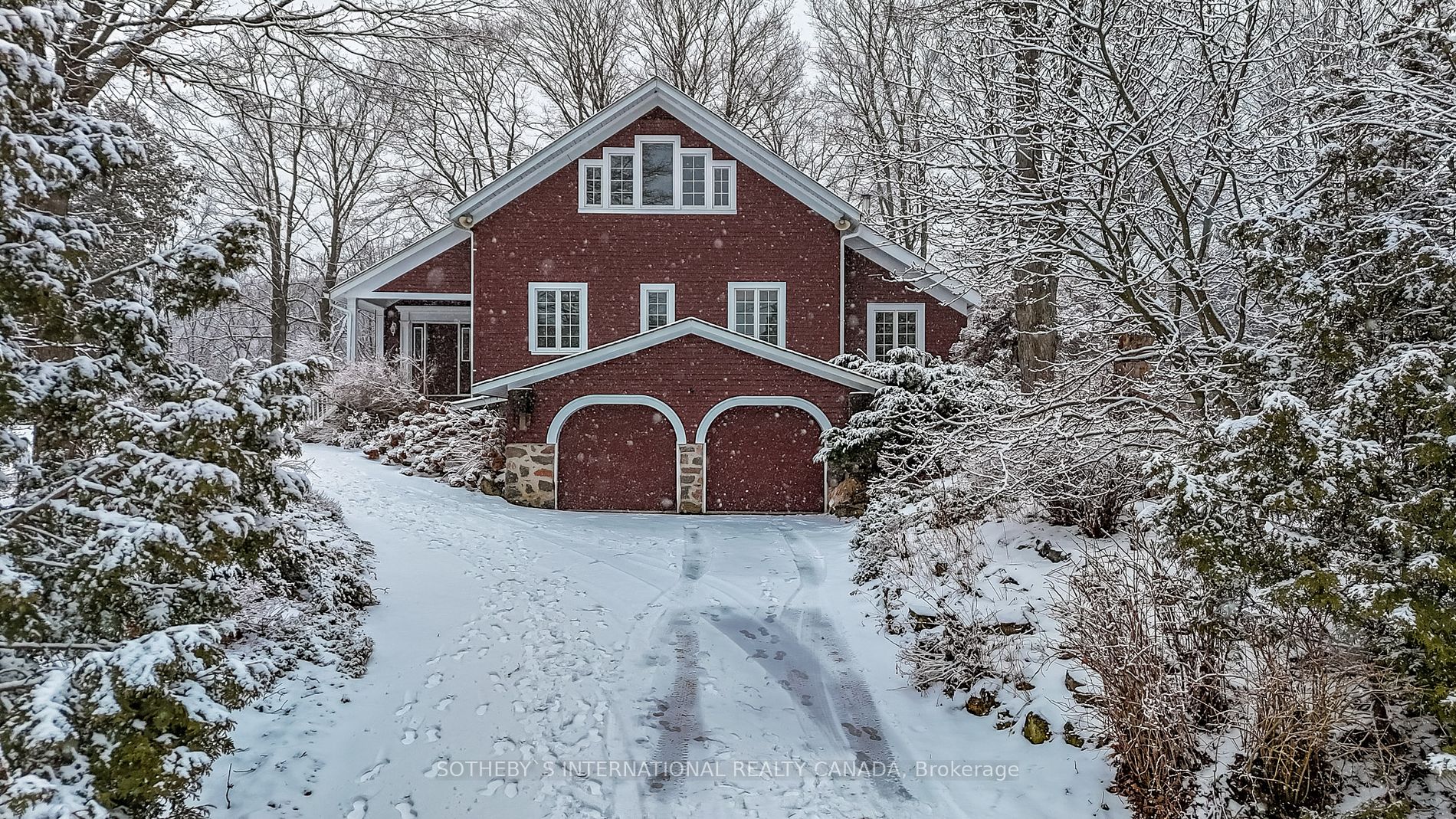 275 Glenville Rd Property Photo