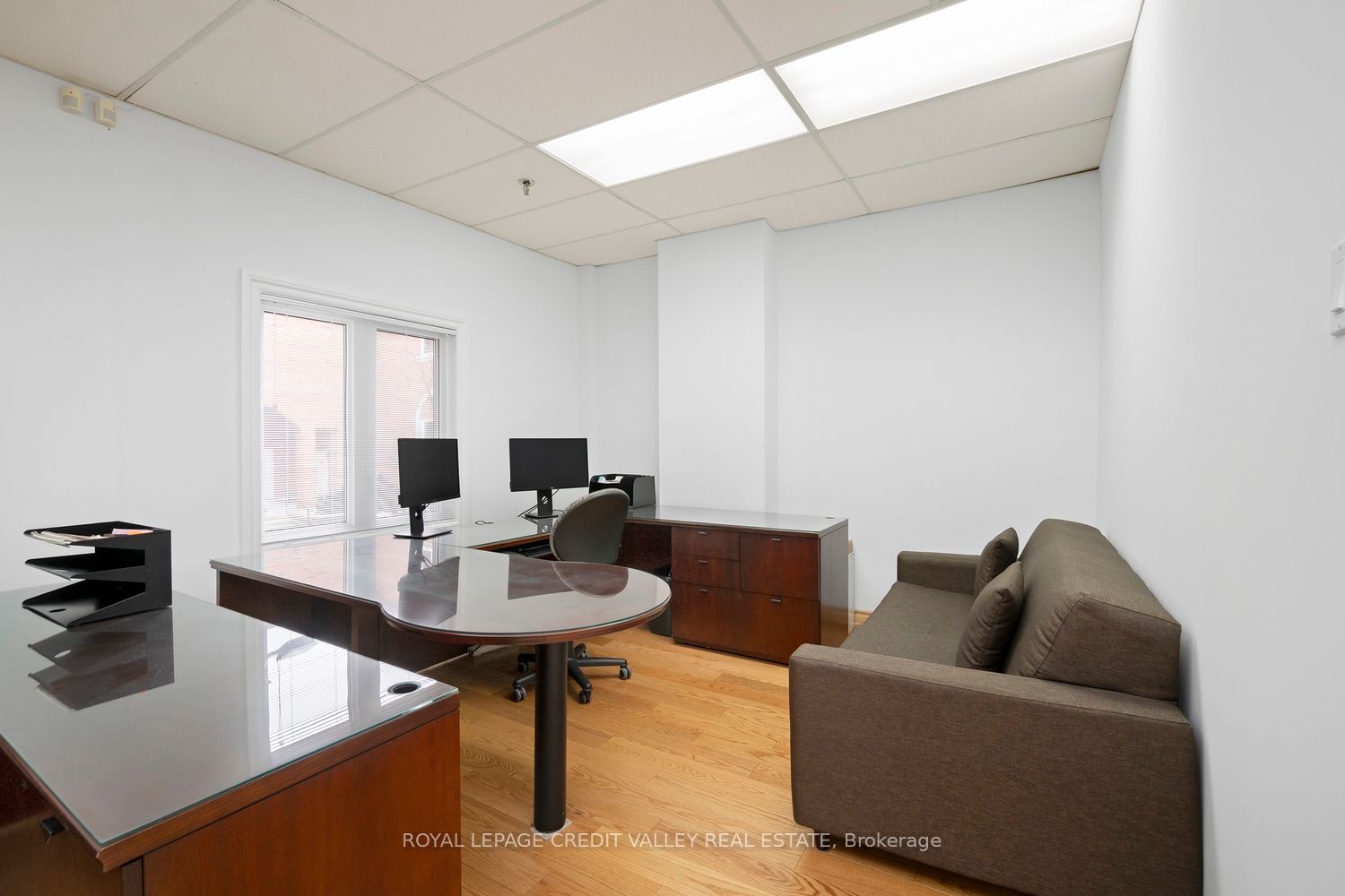 335 Renfrew Dr Property Photo 11