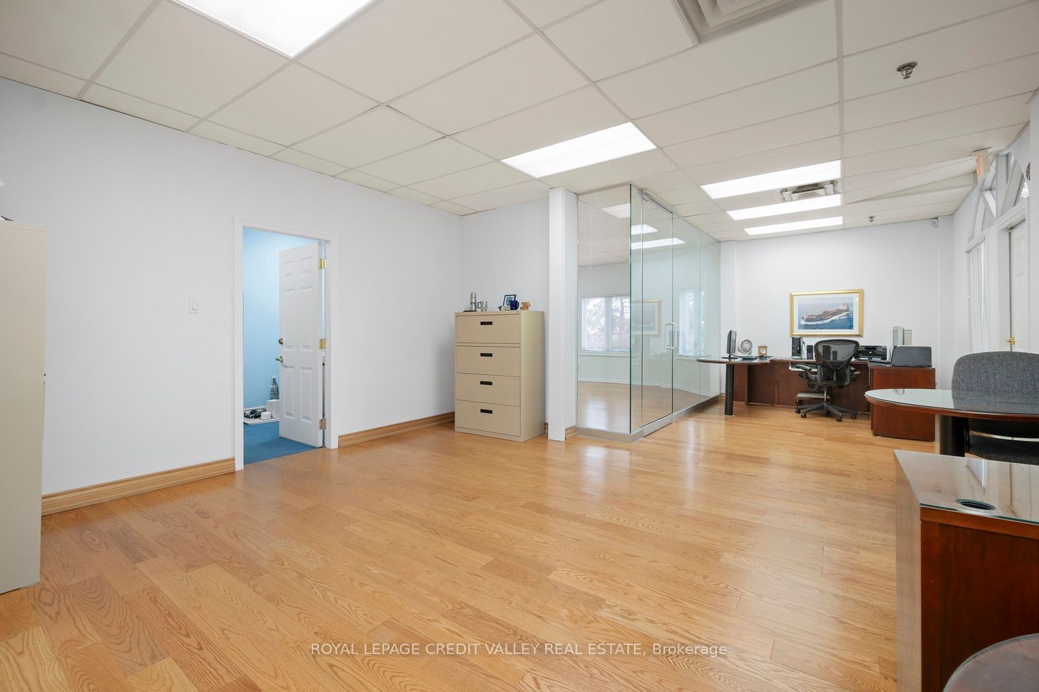 335 Renfrew Dr Property Photo 12