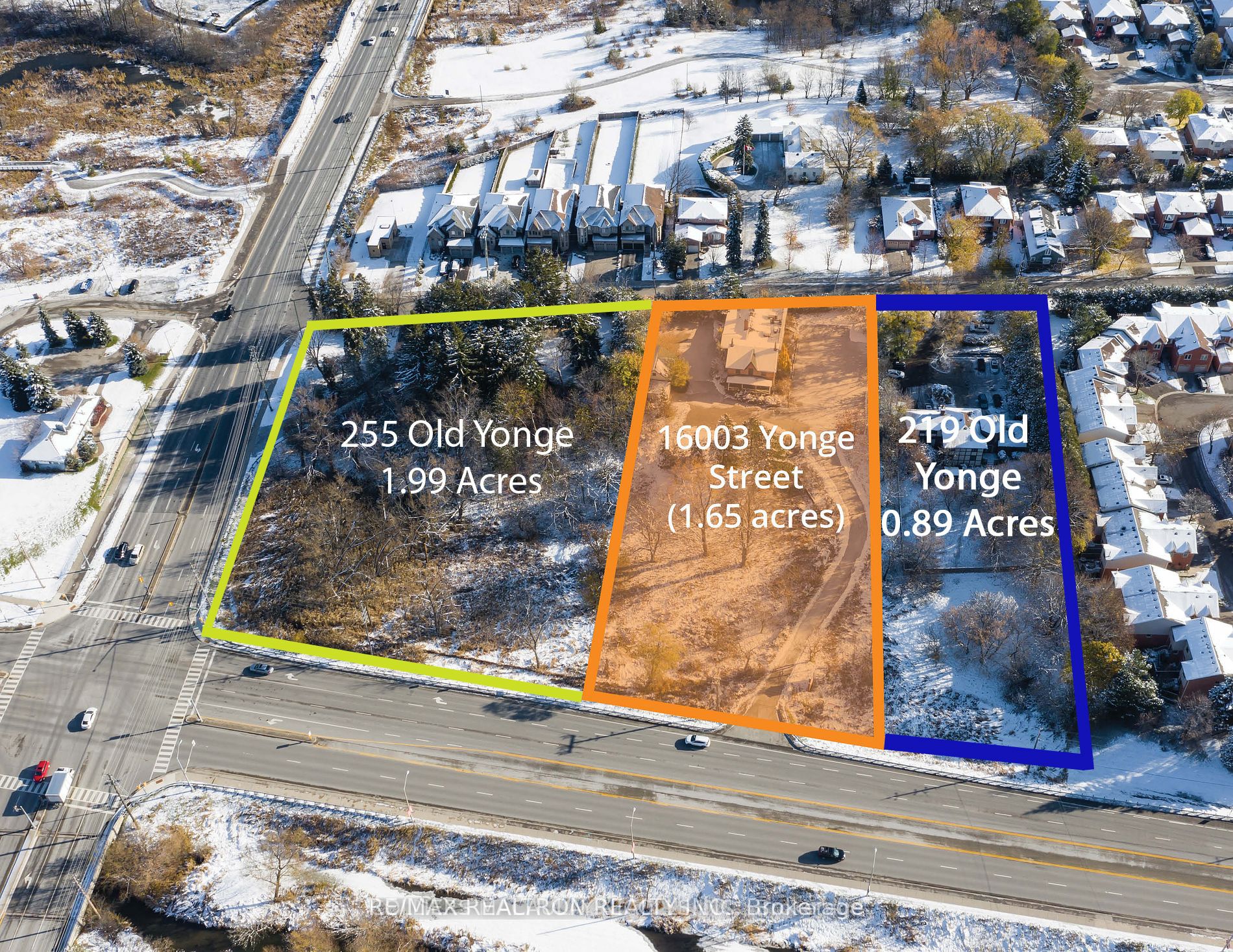 16003 Yonge St Property Photo 1
