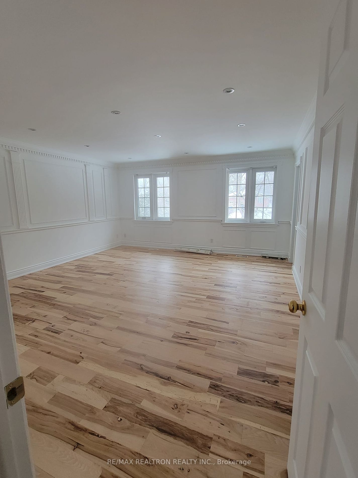 16003 Yonge St Property Photo 14