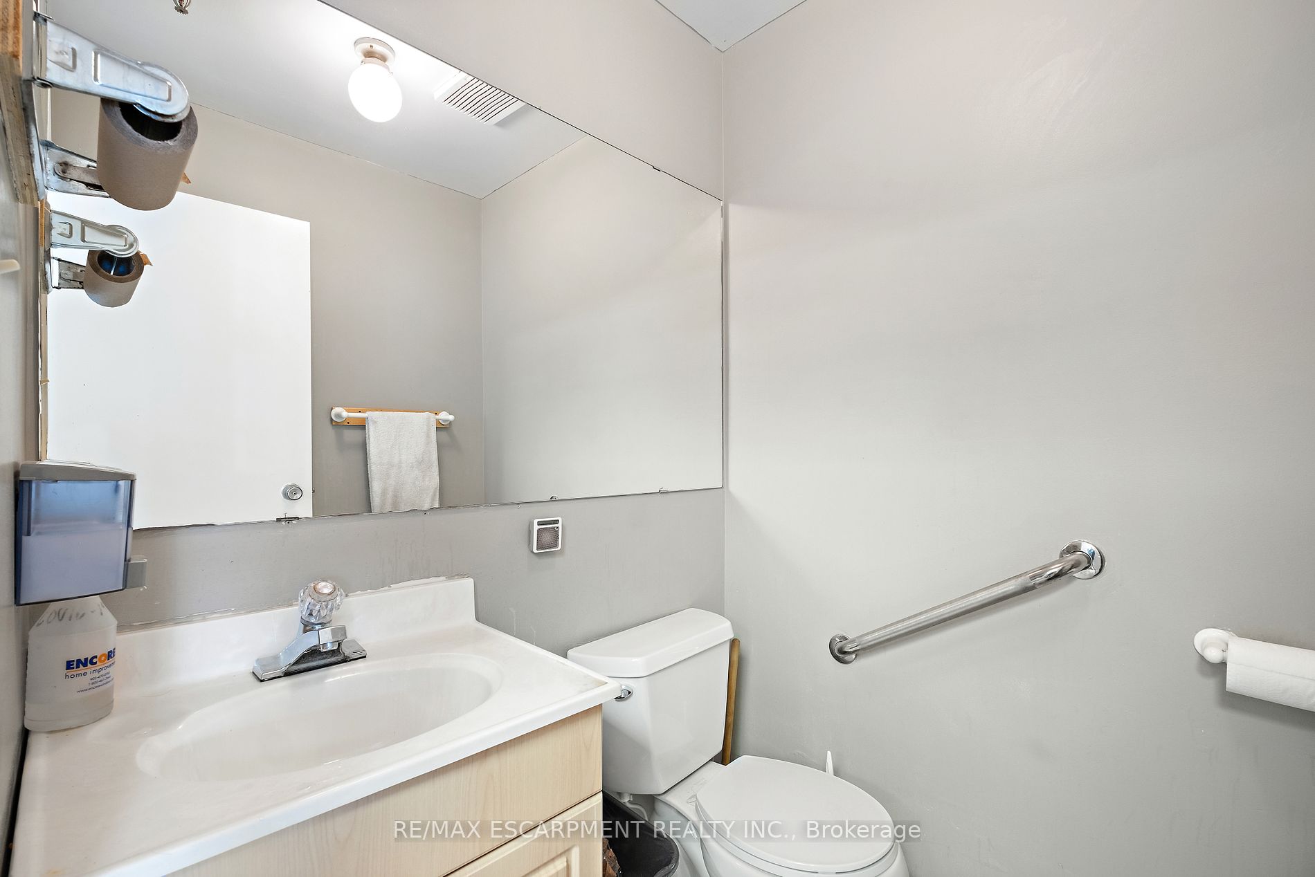 500 Alden Rd Property Photo 11