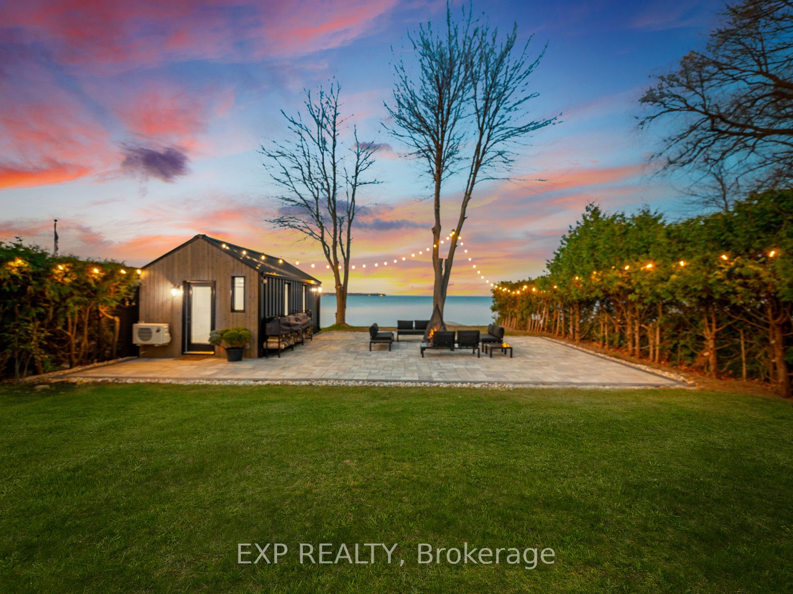 142 Moore's Beach Rd Property Photo 4