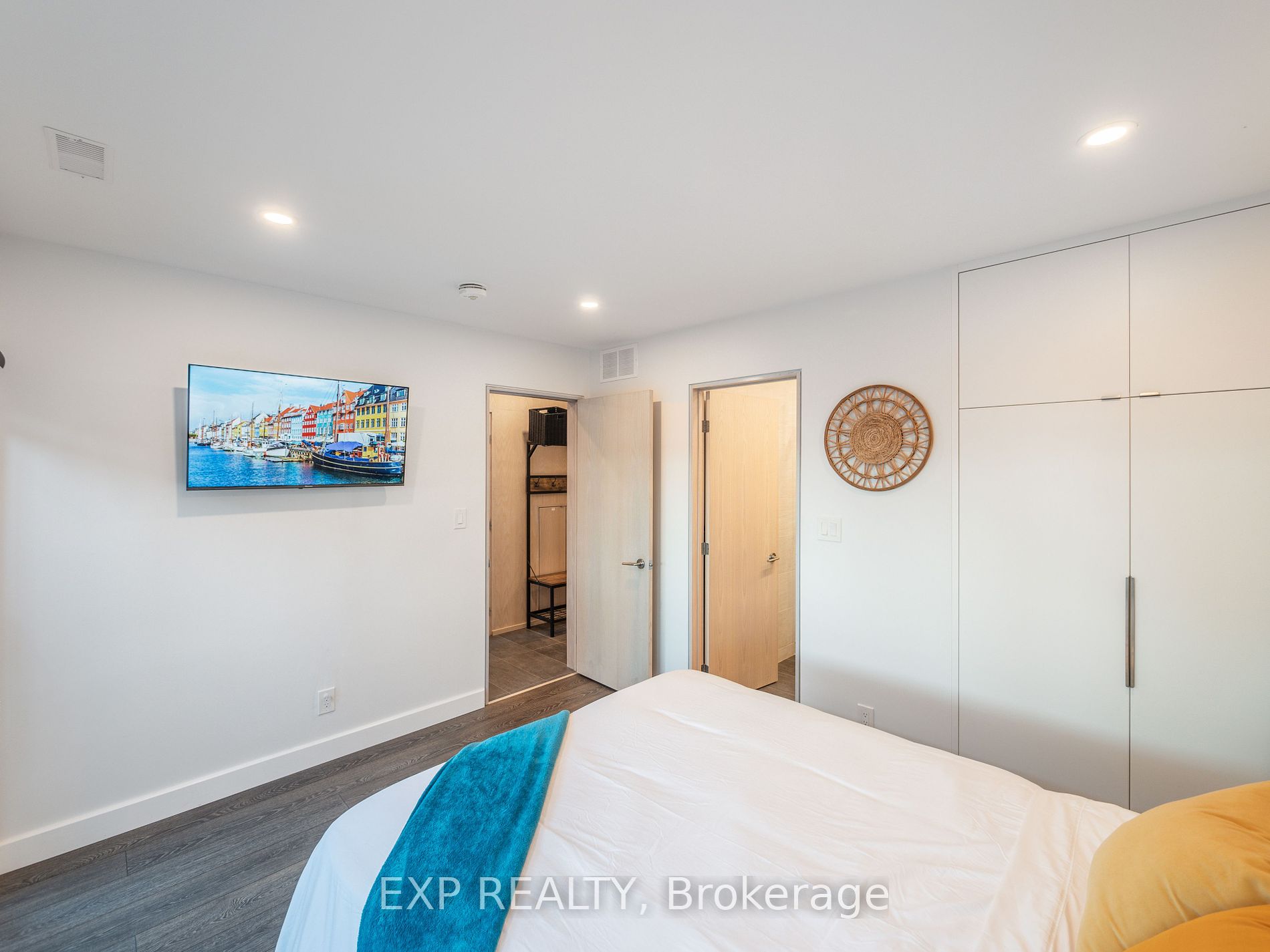 142 Moore's Beach Rd Property Photo 19