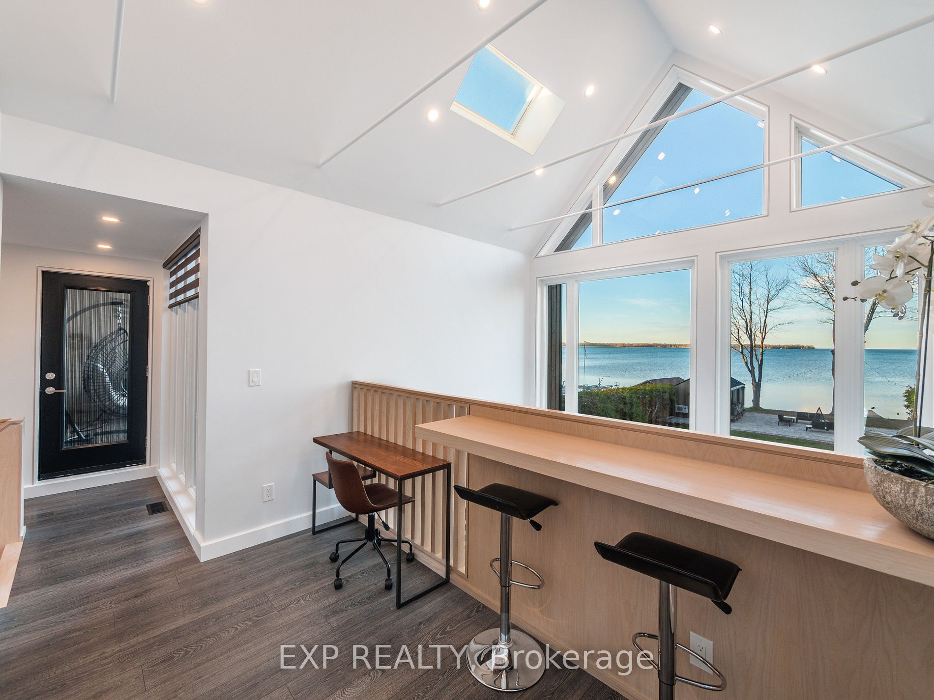 142 Moore's Beach Rd Property Photo 25