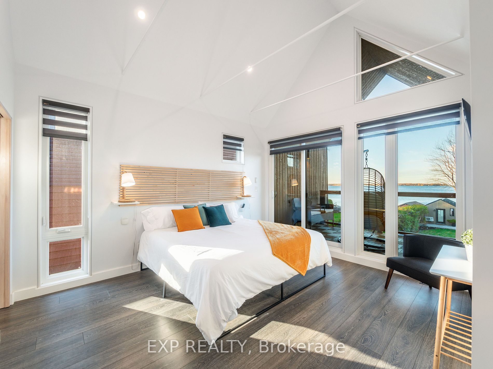 142 Moore's Beach Rd Property Photo 26