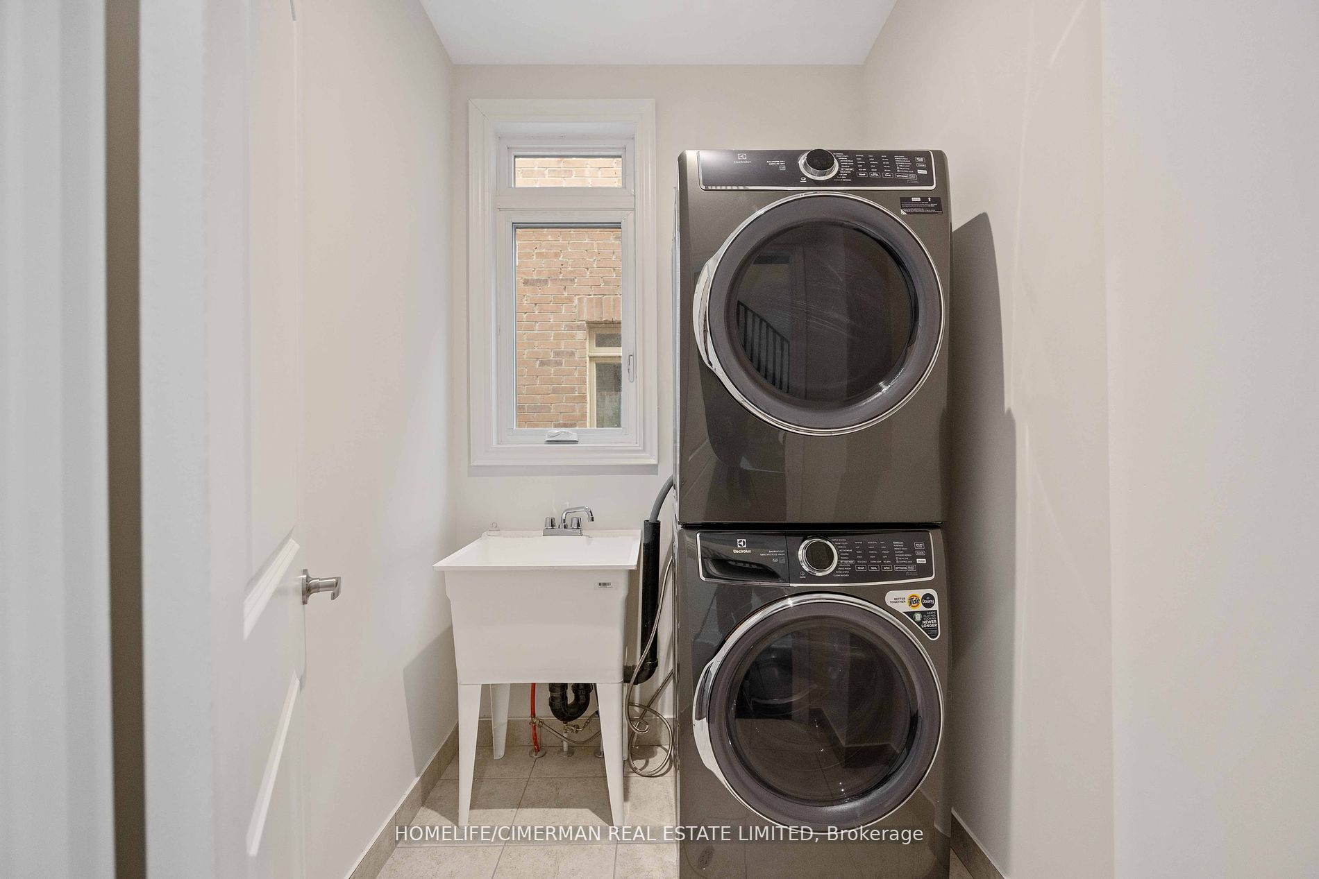 315 Swan Park Rd Property Photo 8