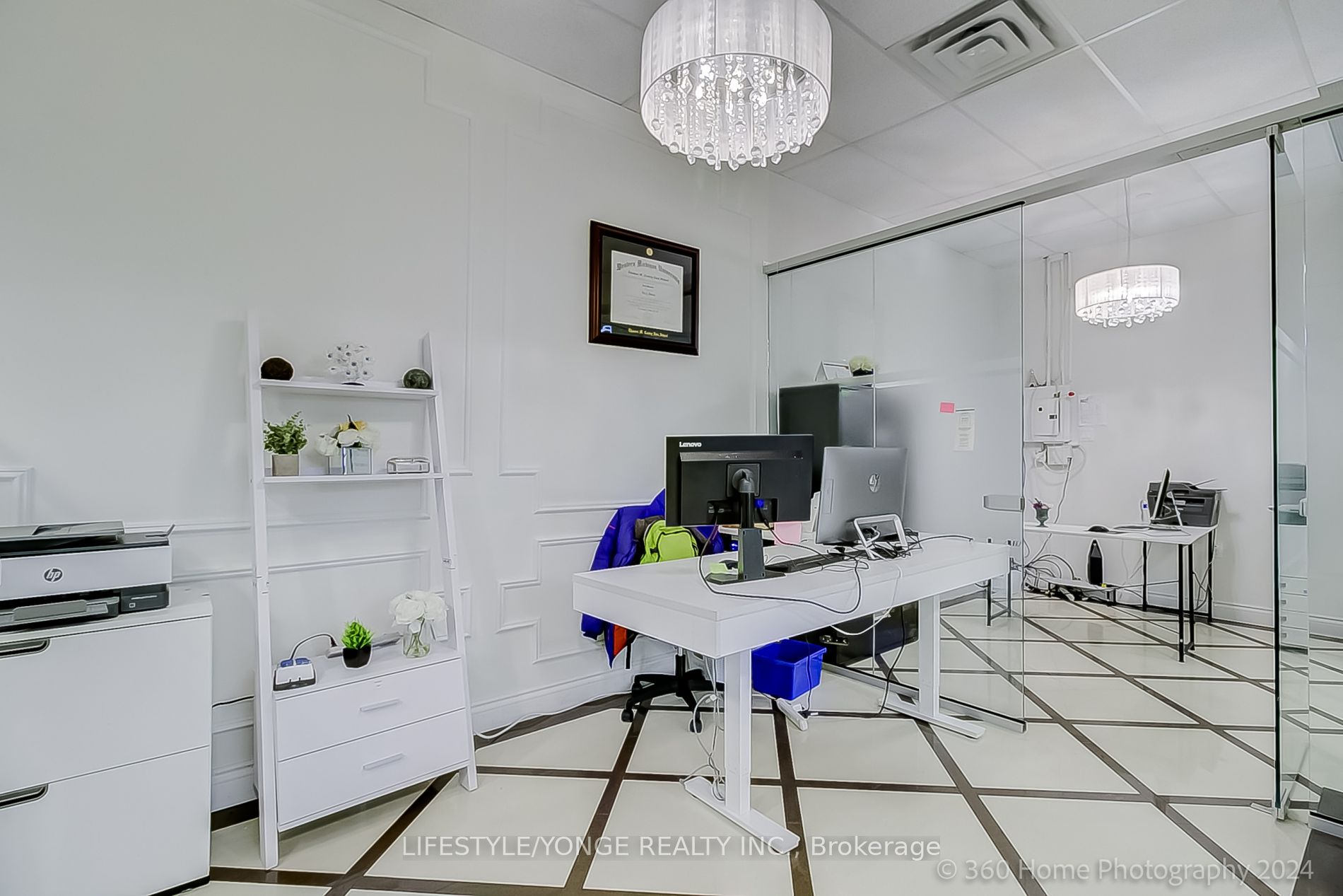 7181 Yonge St W Property Photo 18