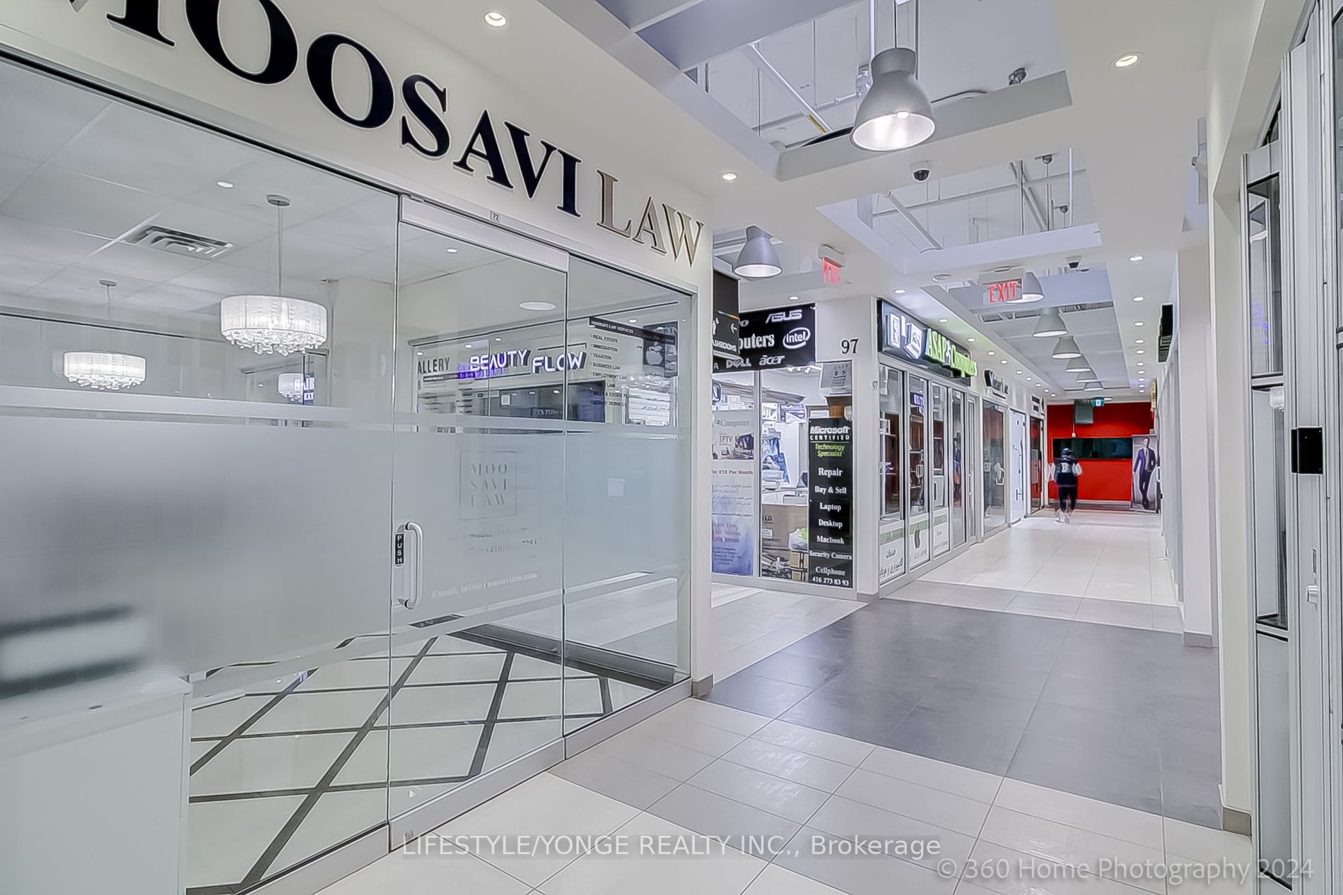 7181 Yonge St W Property Photo 19