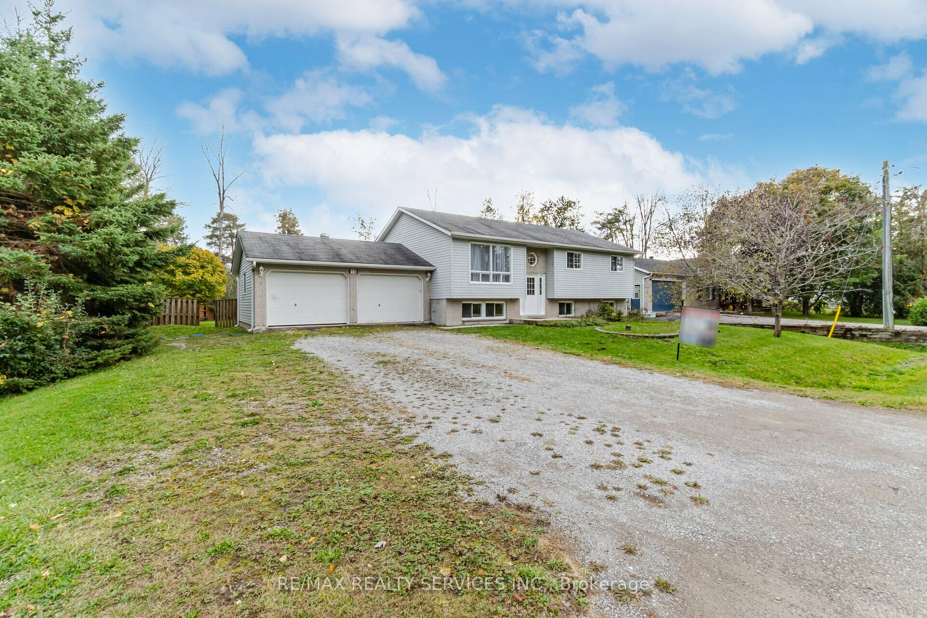 15 Halmar Park Rd Property Photo 2