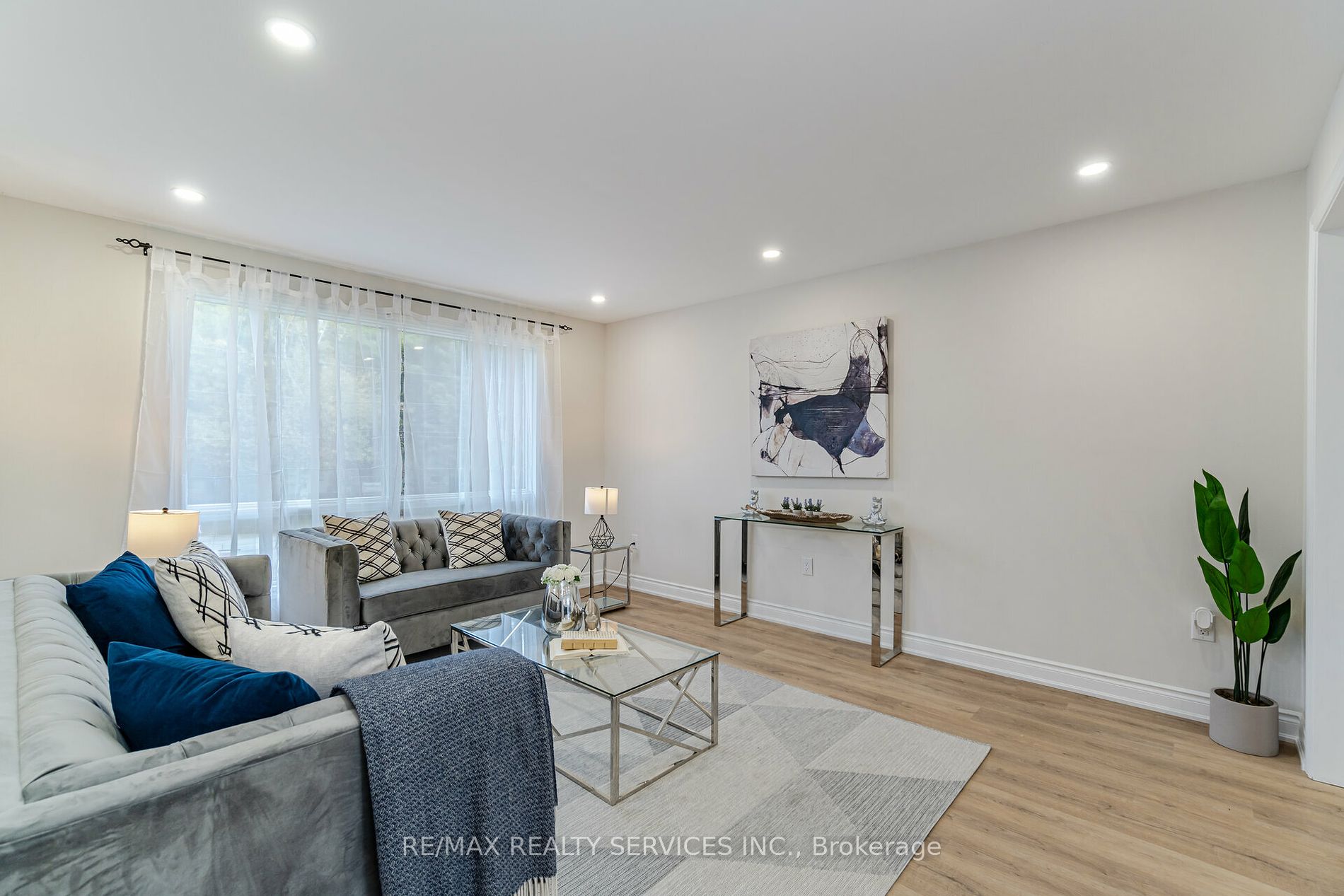 15 Halmar Park Rd Property Photo 4