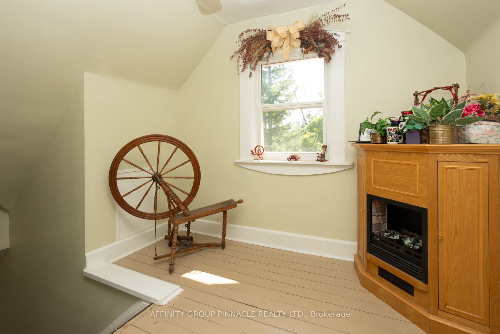 367 Bay St Property Photo 22