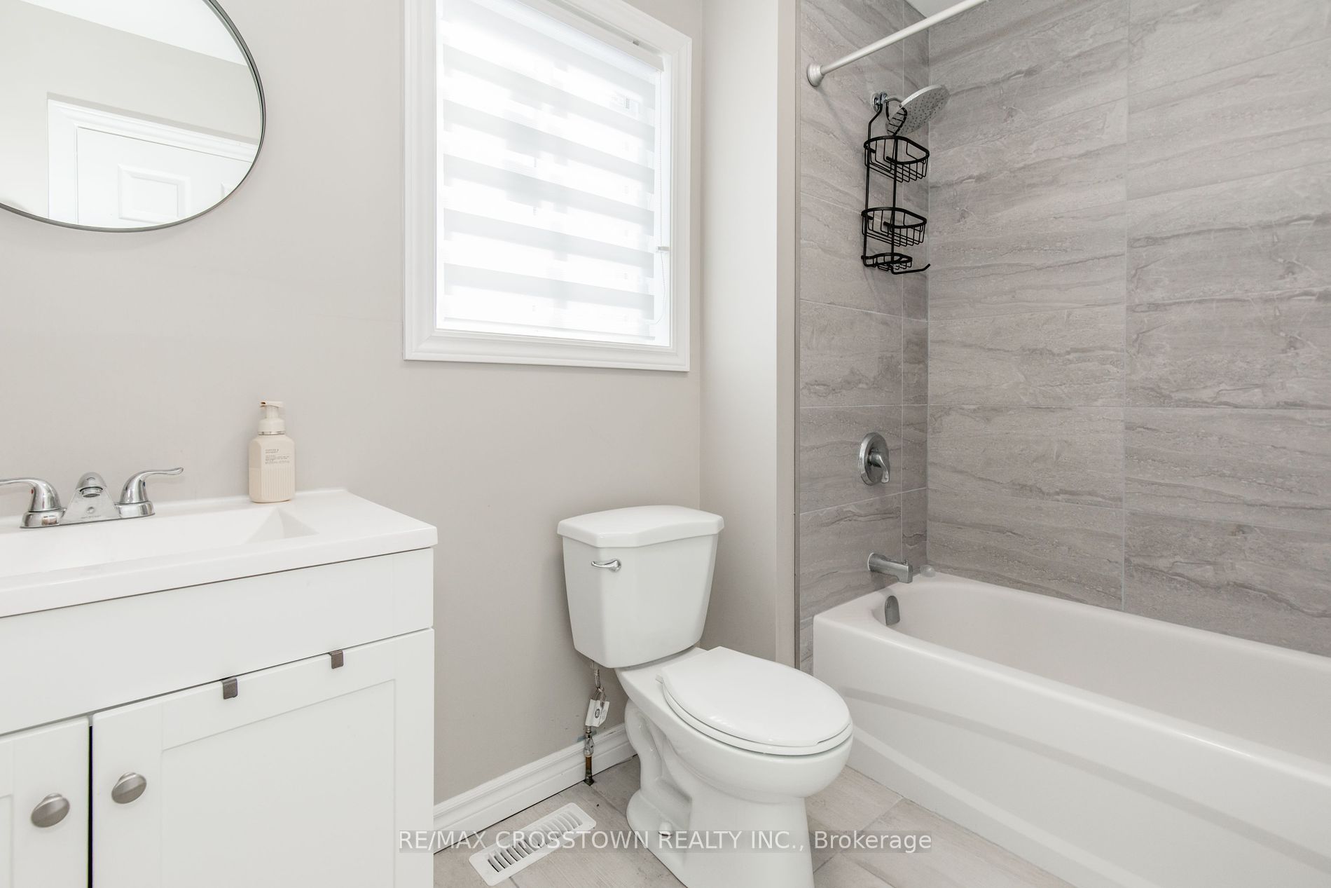 951 Nantyr Dr Property Photo 38