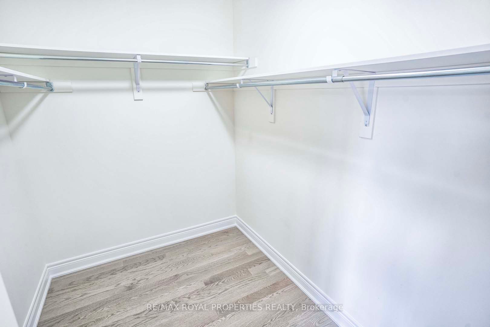 44 Andress Way Property Photo 28