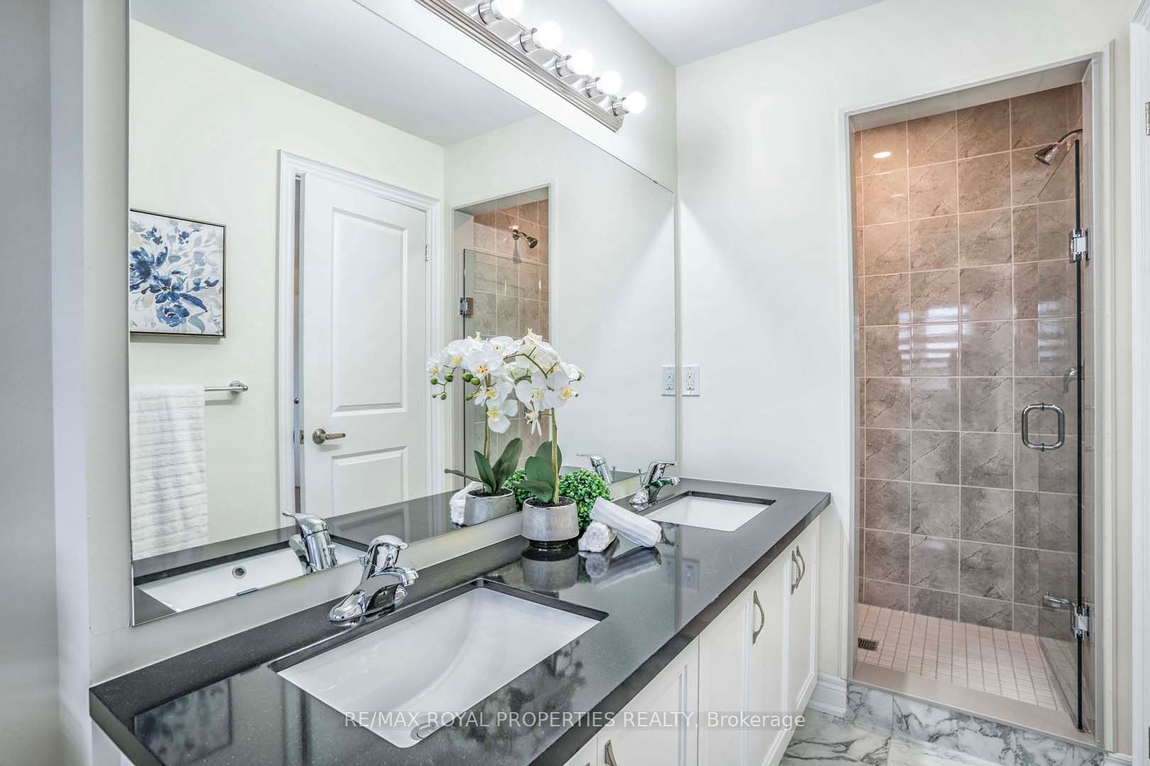 44 Andress Way Property Photo 31