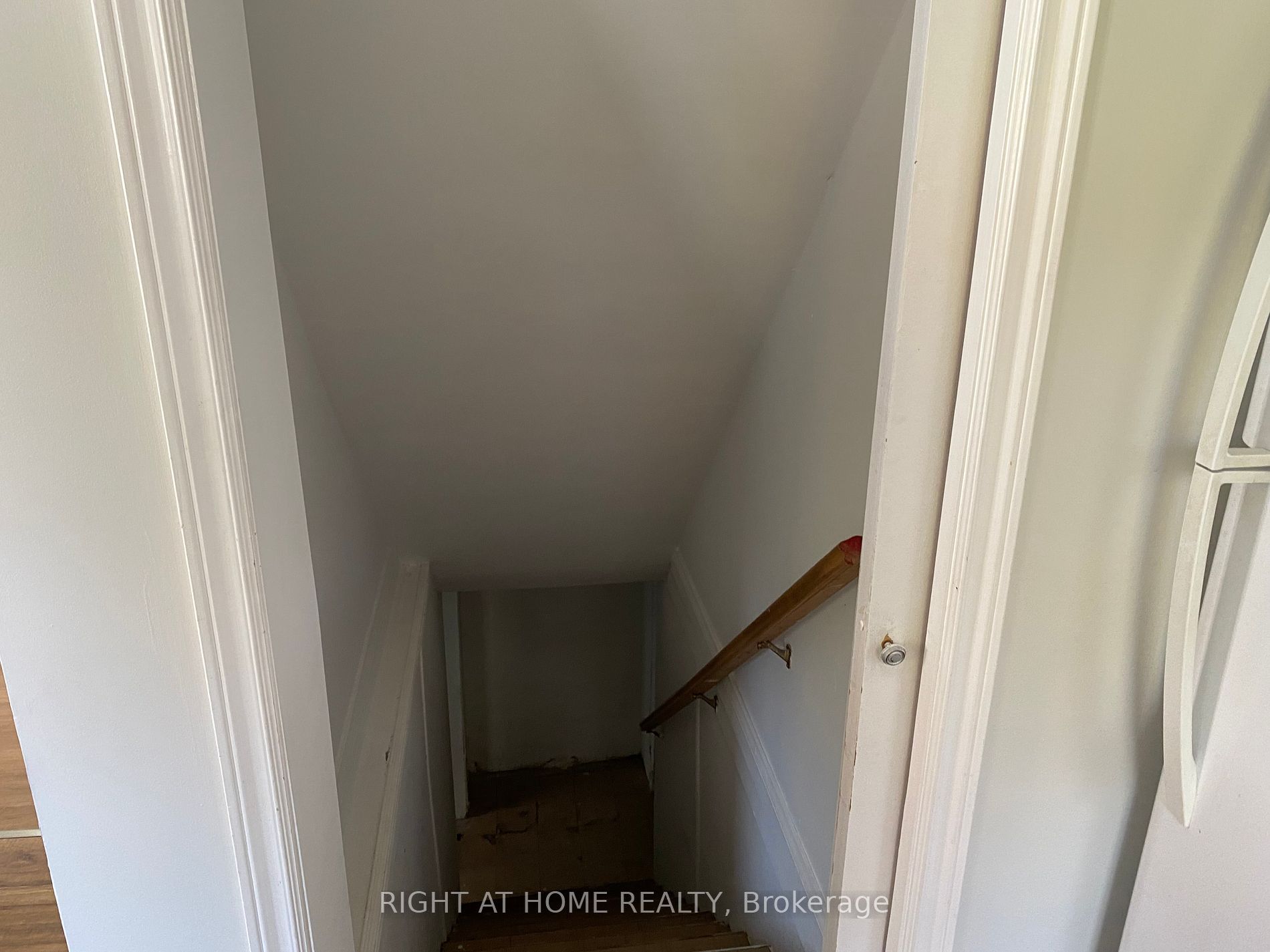 112 Baker Ave Property Photo 17