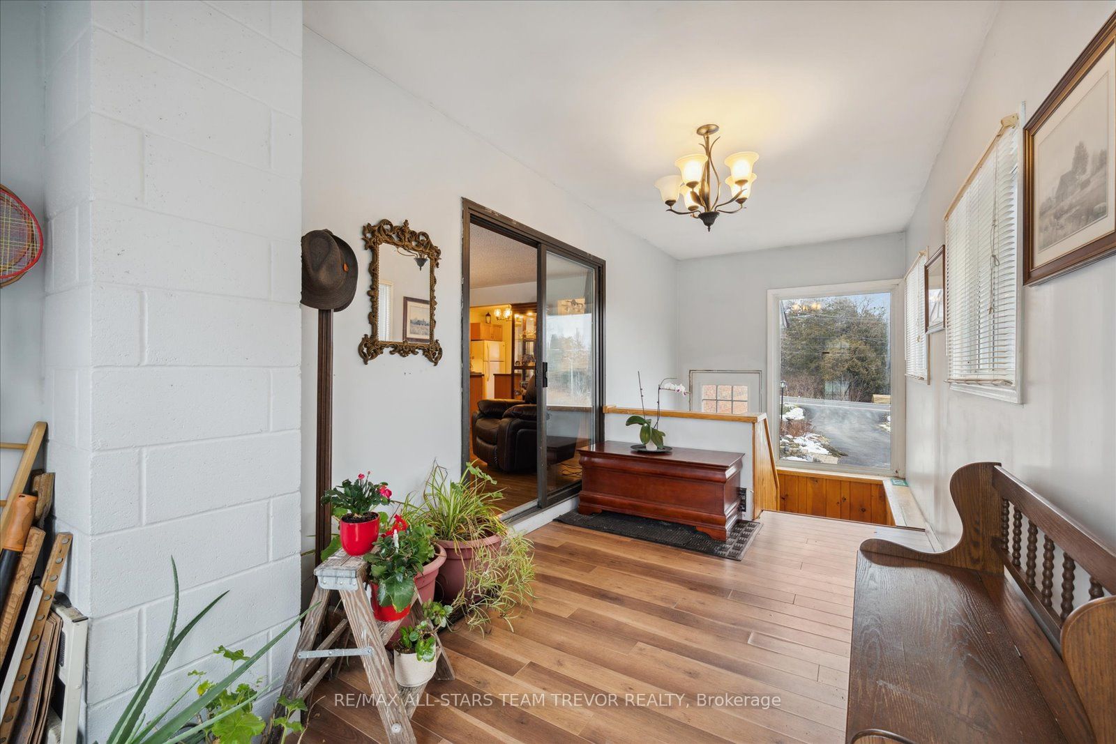 134 Morton Ave Property Photo 13