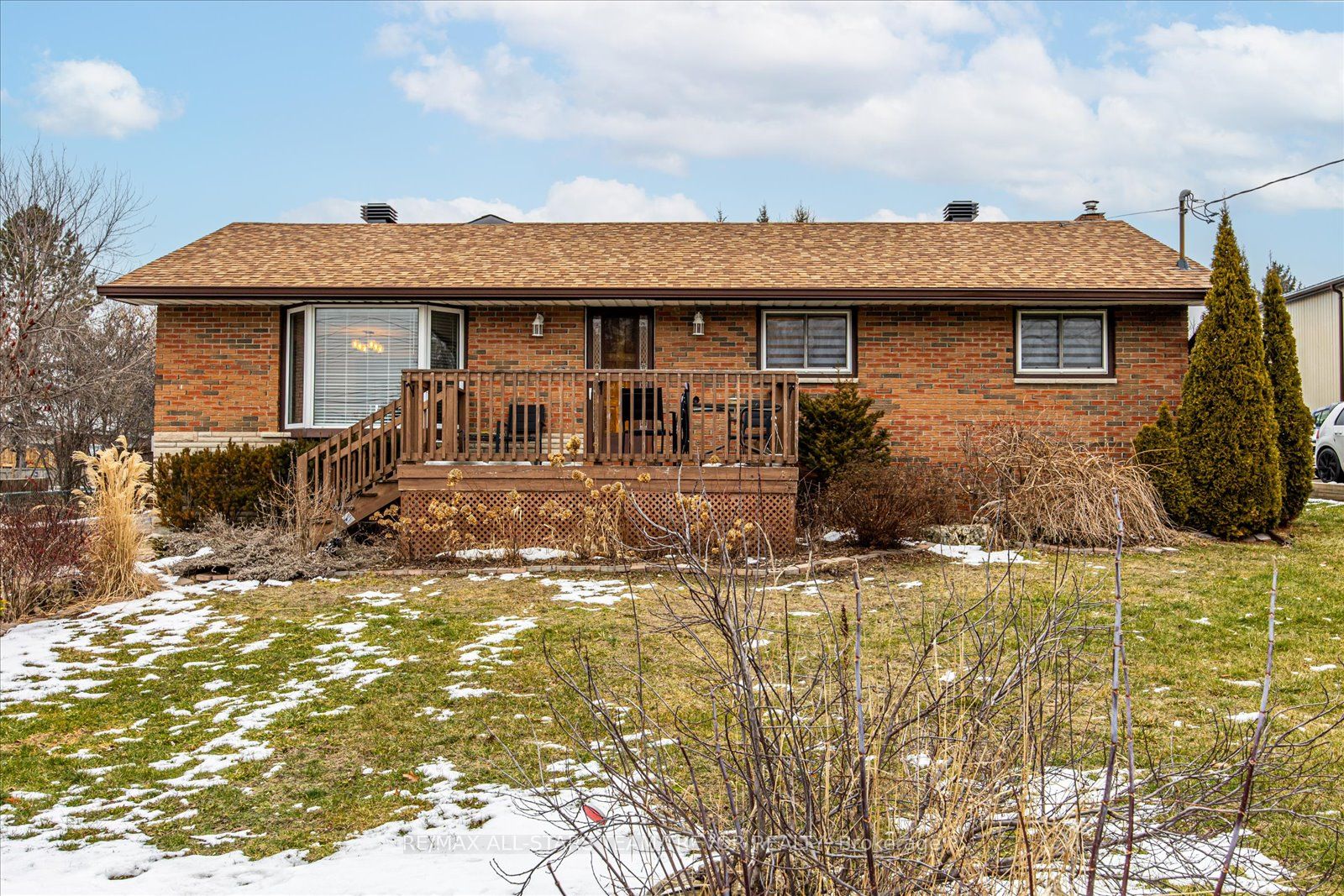 134 Morton Ave Property Photo 24