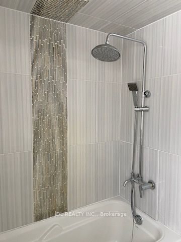 6 Lady Diana Crt Property Photo 15