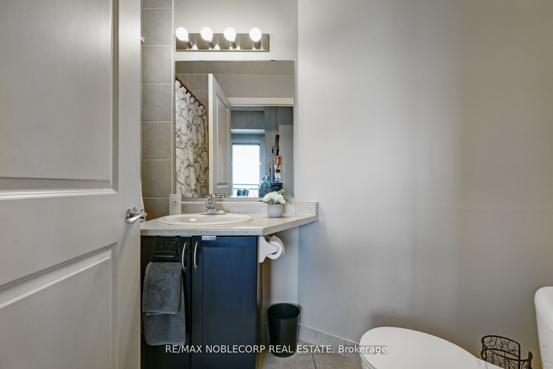7730 Kipling Ave 7 Property Photo 15