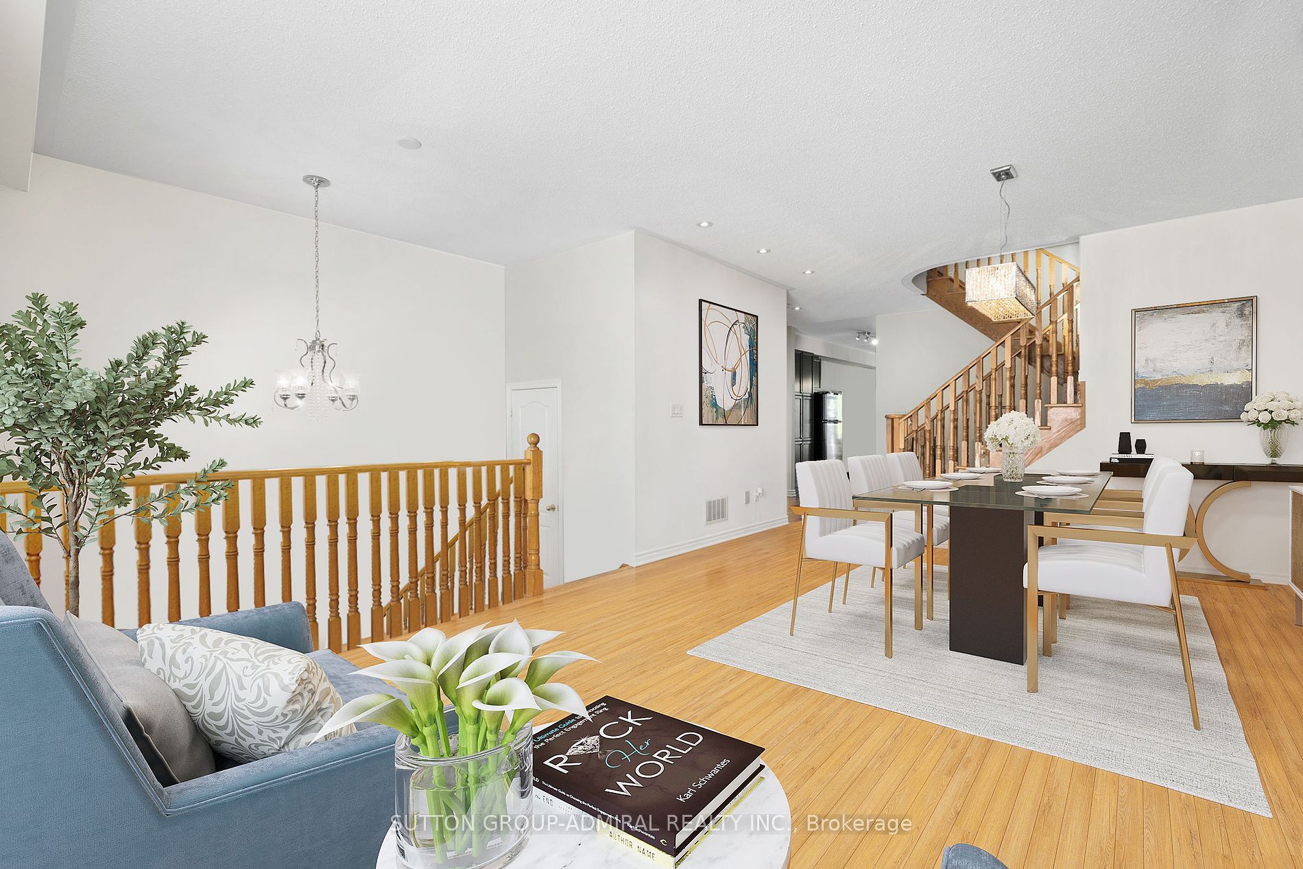 8777 Dufferin St Property Photo 4