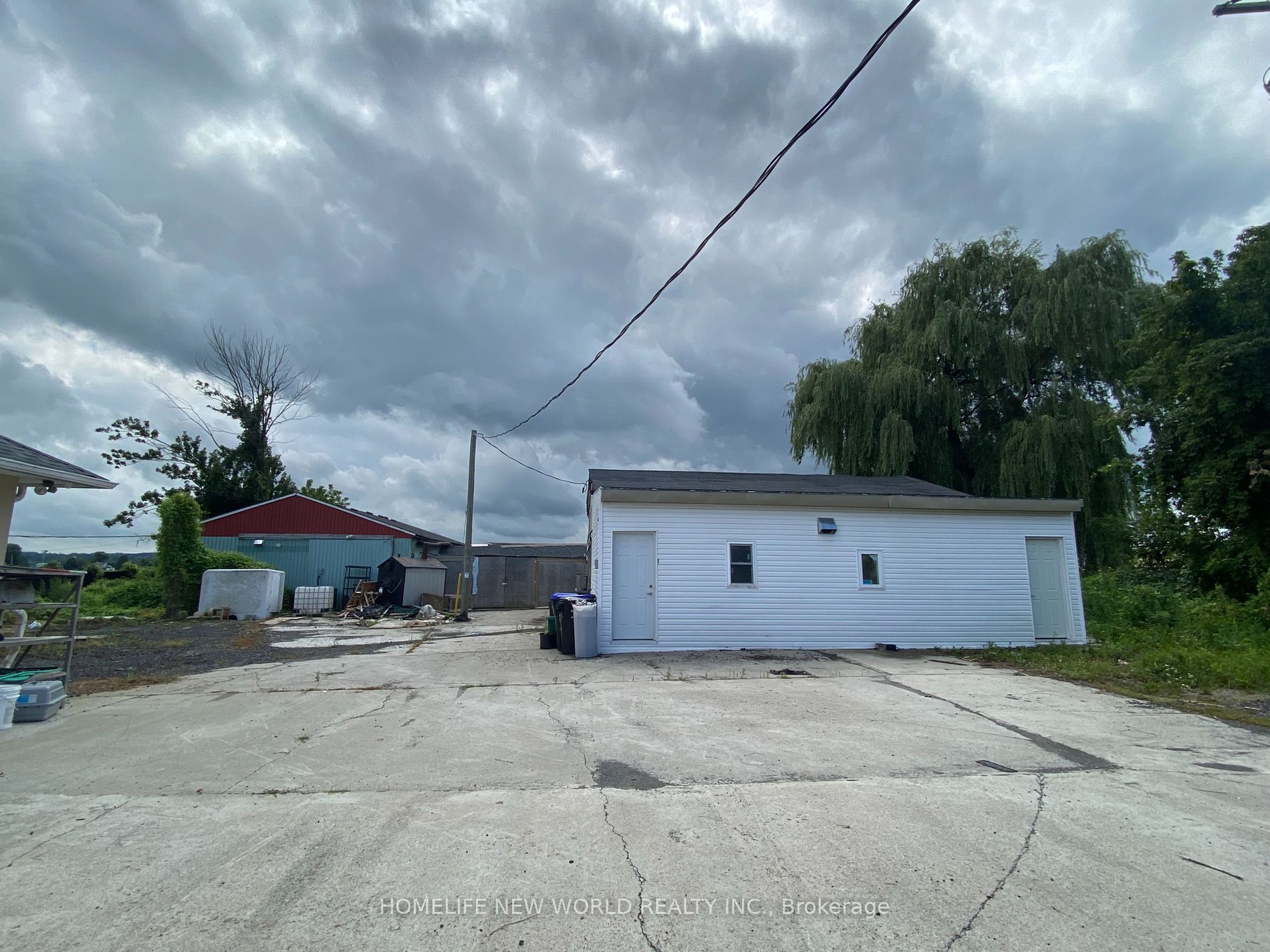671 Canal Rd Property Photo 4