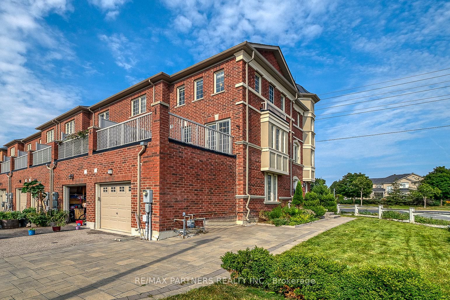 1 Percy Reesor St Property Photo 2