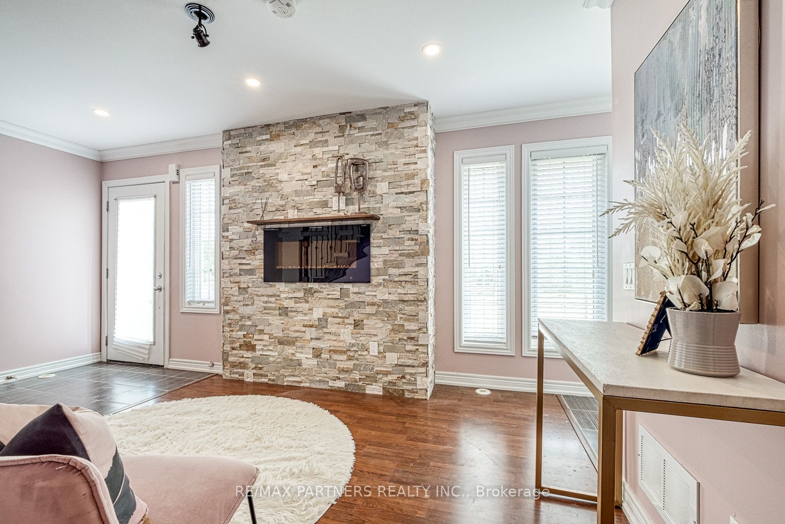 1 Percy Reesor St Property Photo 6