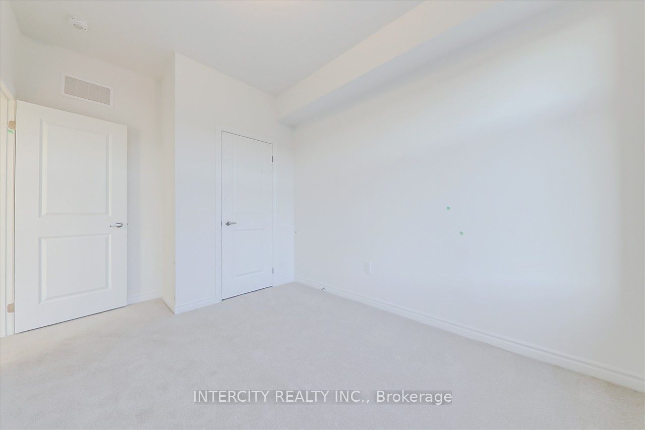 60 Puisaya Dr Property Photo 23