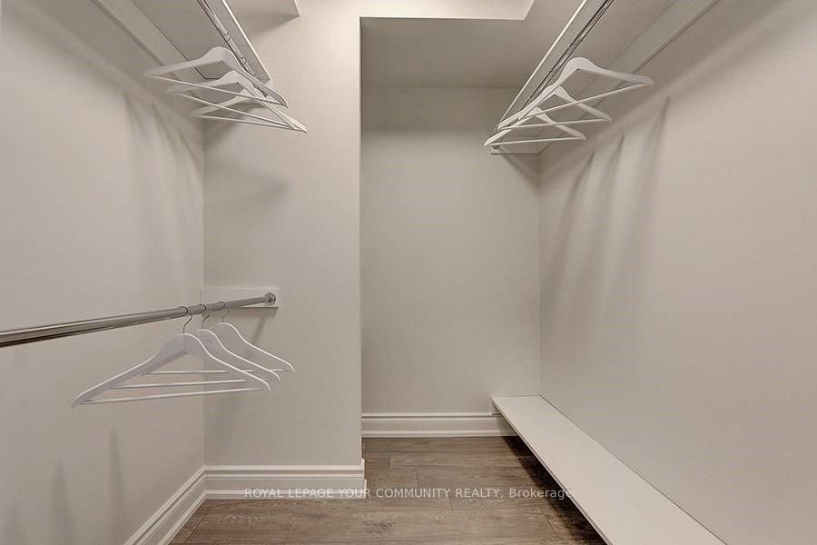 20 Harding Blvd W 1111 Property Photo 13