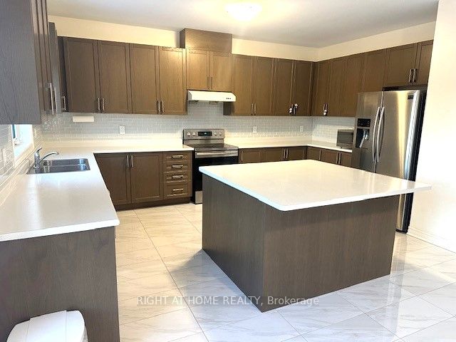 27 Dr Pearson Crt Property Photo 7