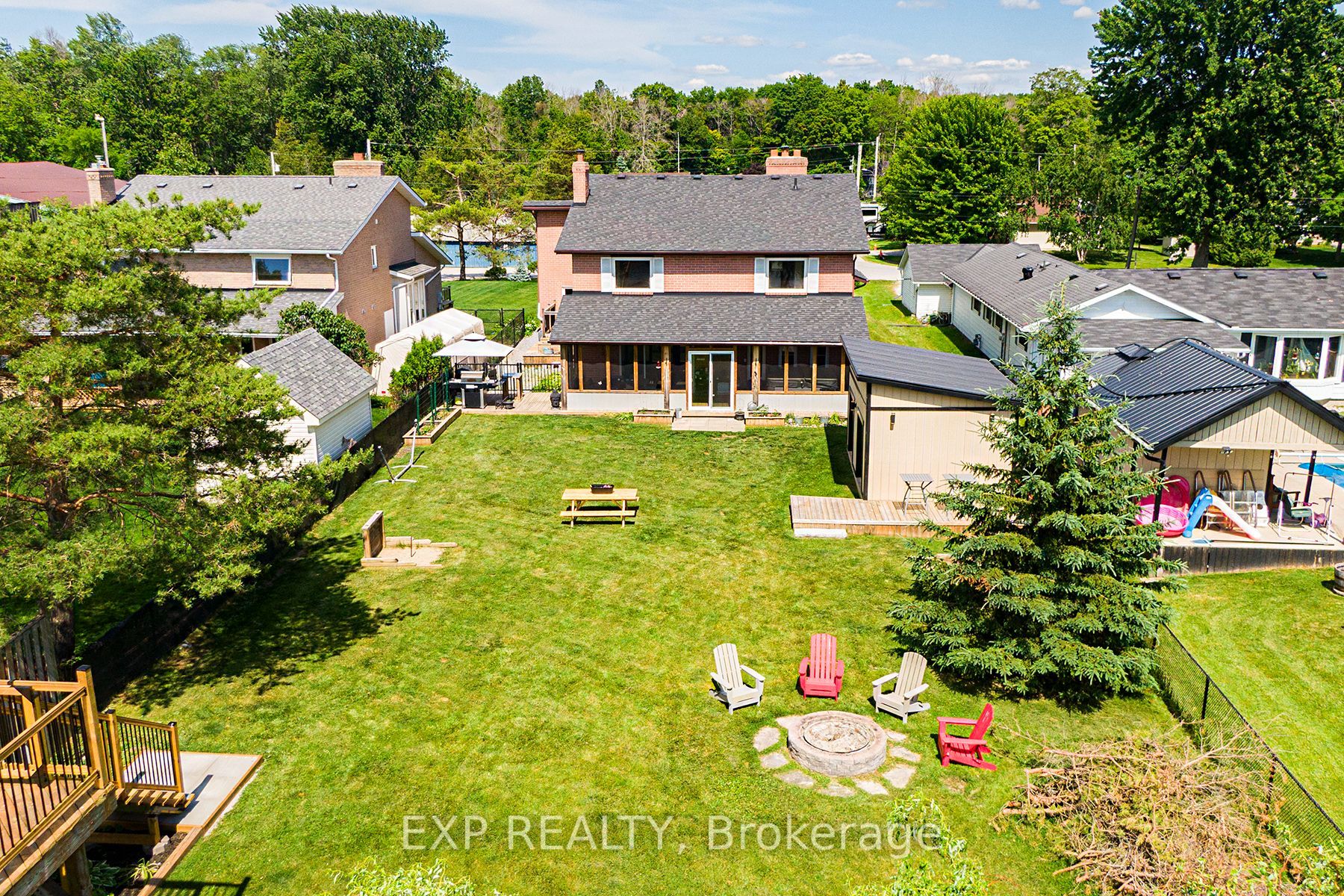50 Riverside Dr Property Photo 36