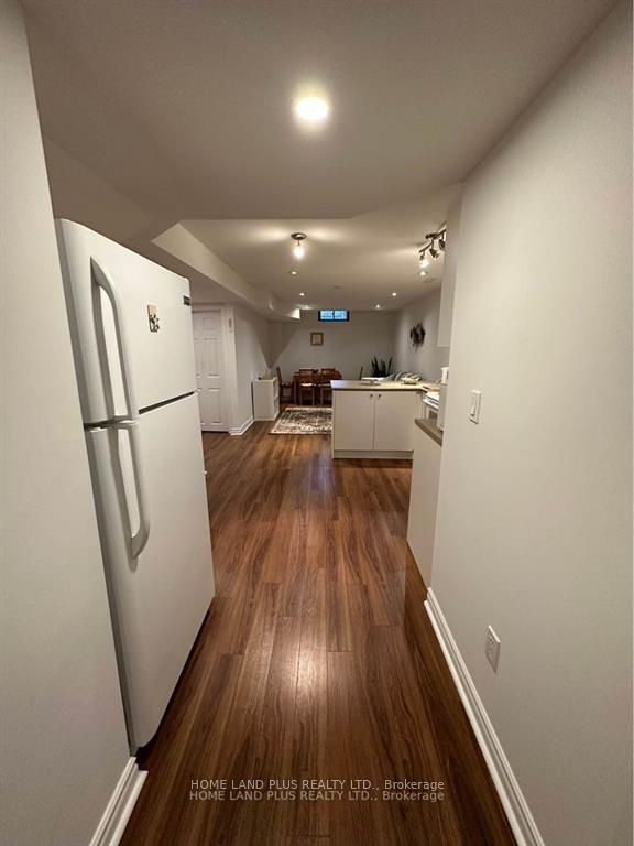 42 Mintwood Rd Property Photo 5