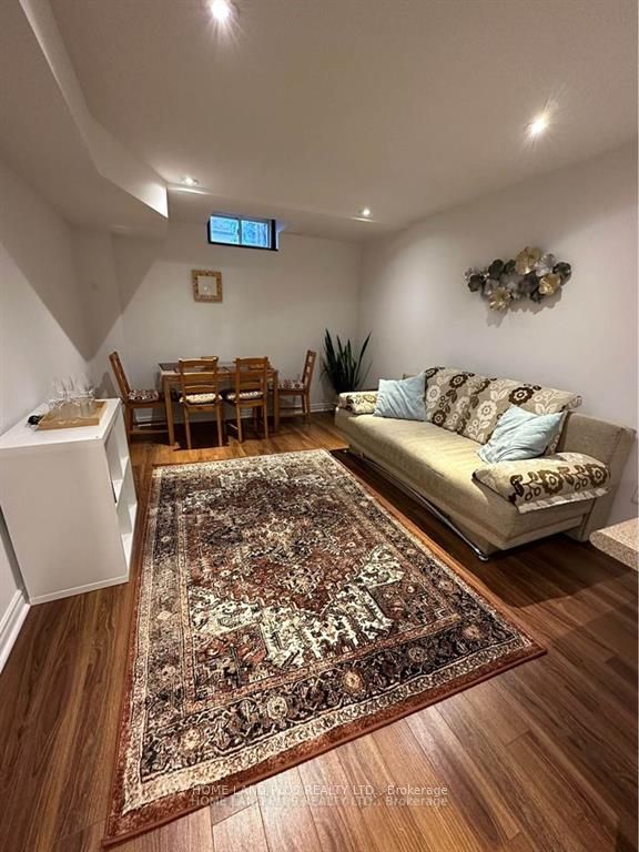 42 Mintwood Rd Property Photo 7
