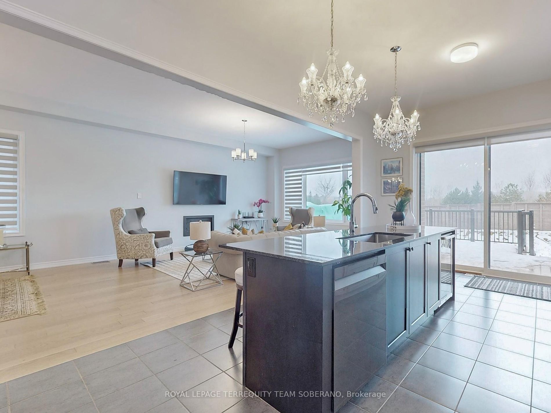 80 Pine Hill Cres Property Photo 18