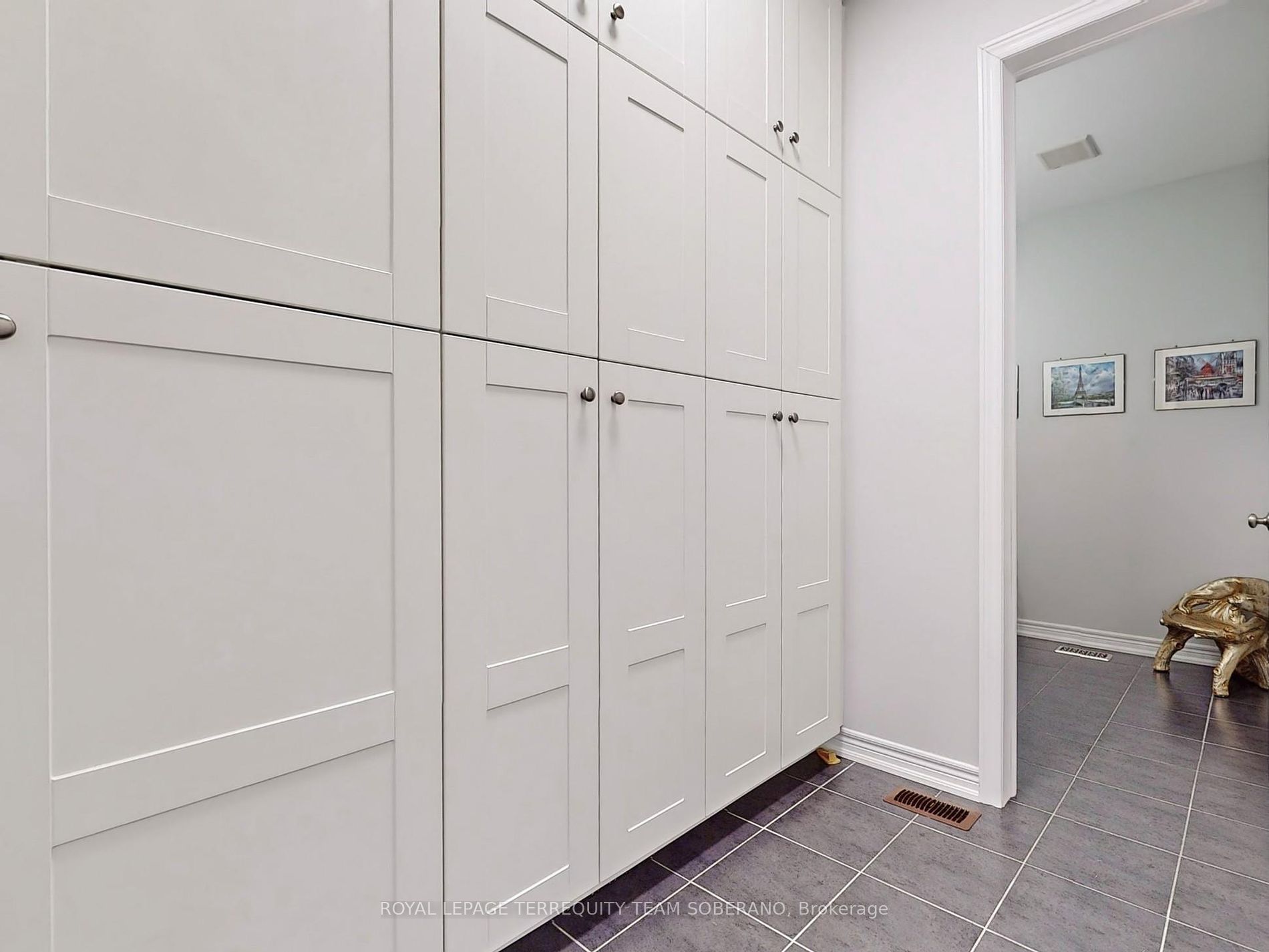 80 Pine Hill Cres Property Photo 19