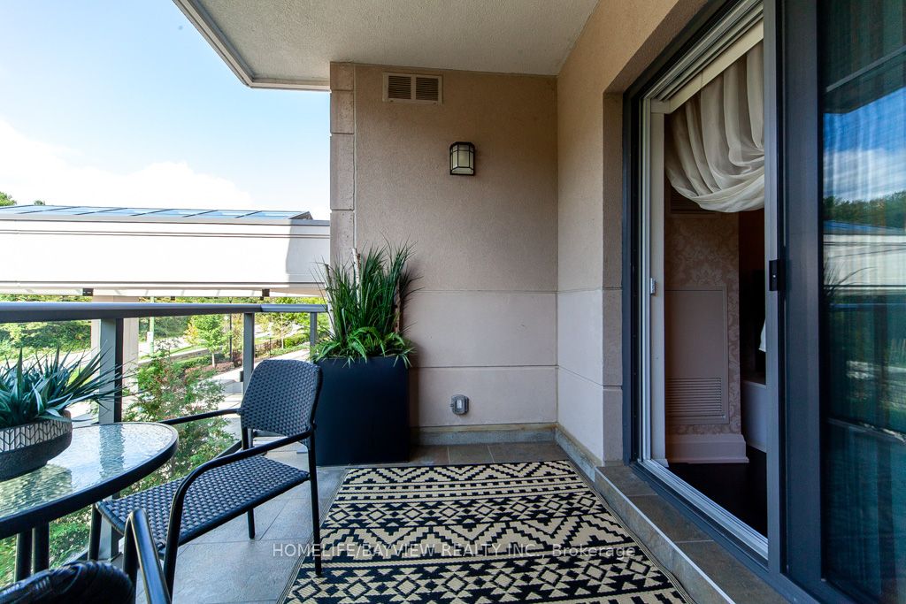 9909 Pine Valley Dr 13 Property Photo 18