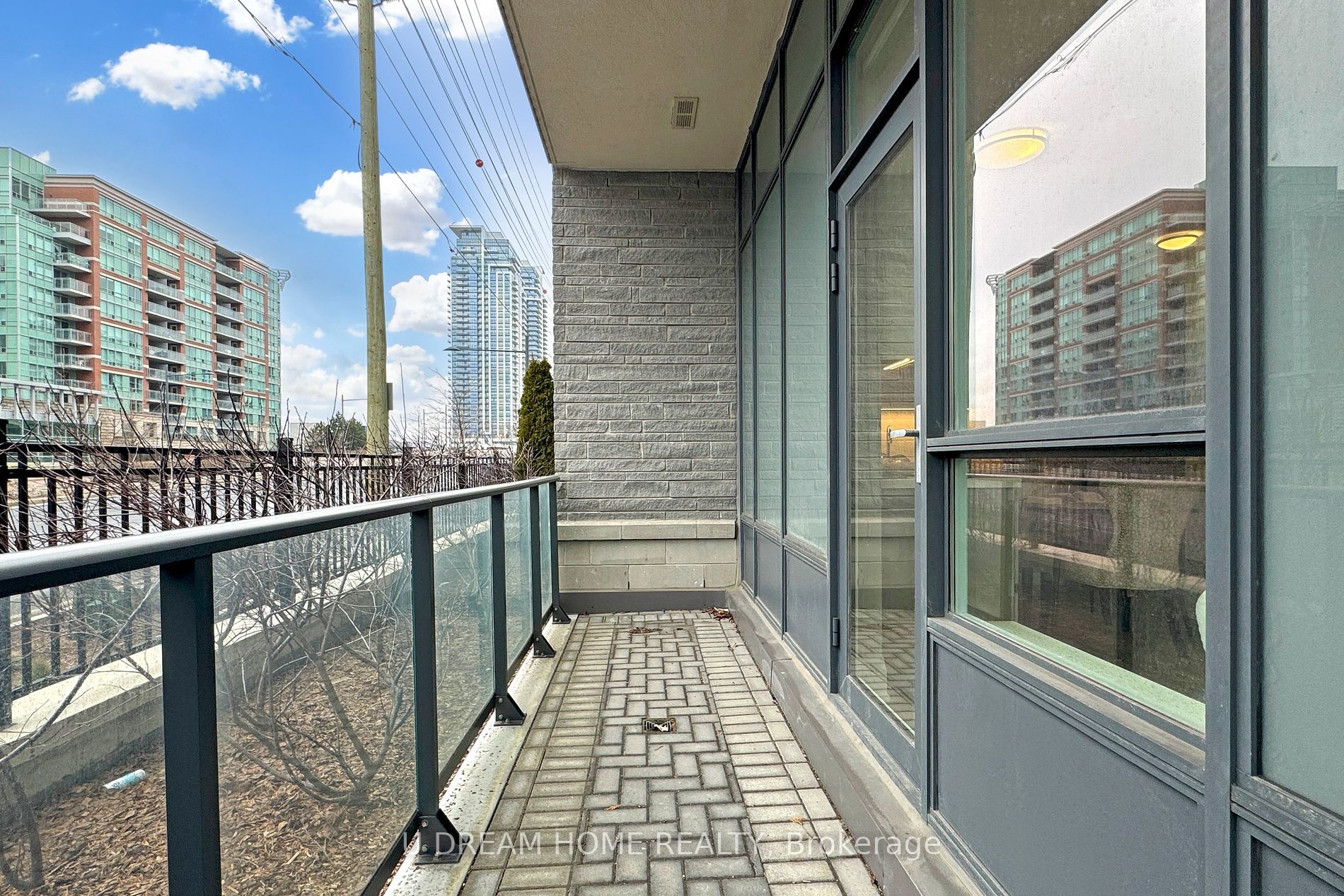 398 Highway7 E 57 Property Photo 18