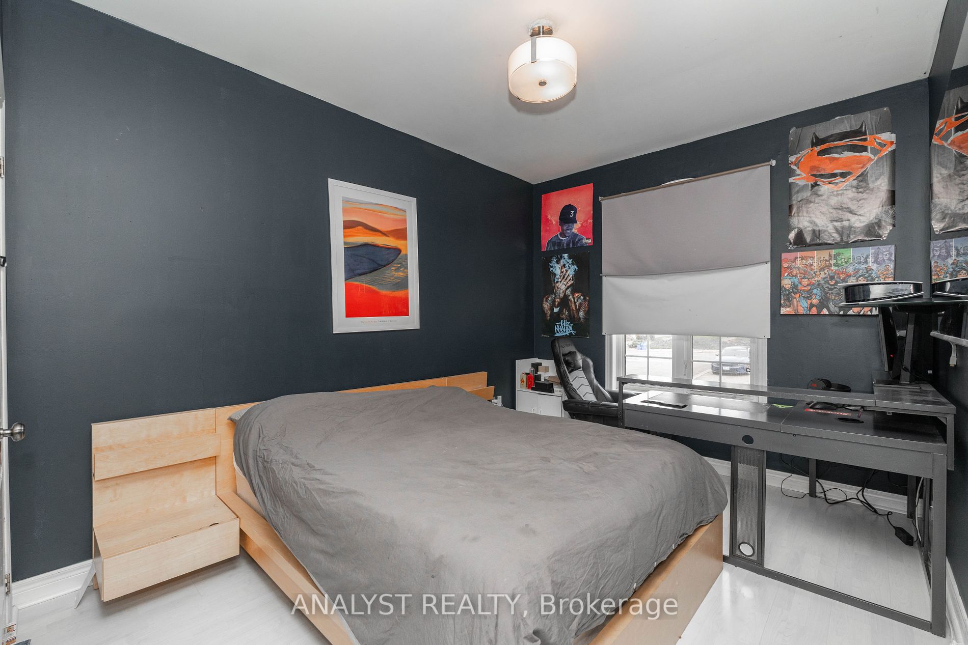 13076 Keele St Property Photo 27