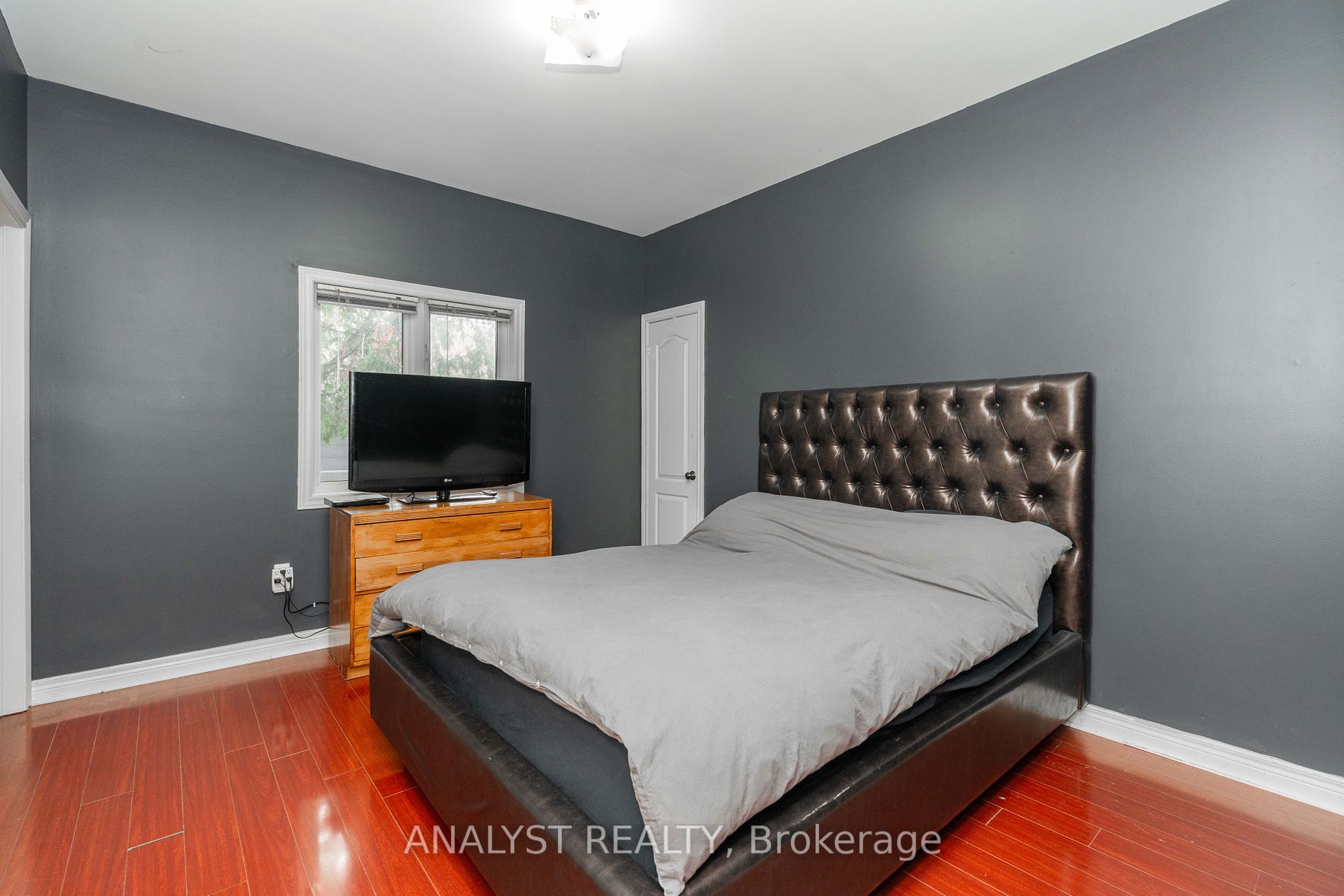 13076 Keele St Property Photo 35