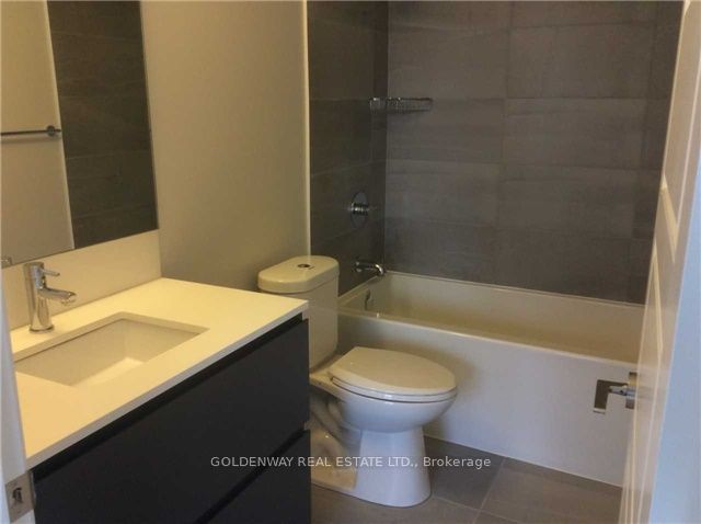 15 Water Walk Dr 1802 Property Photo 7