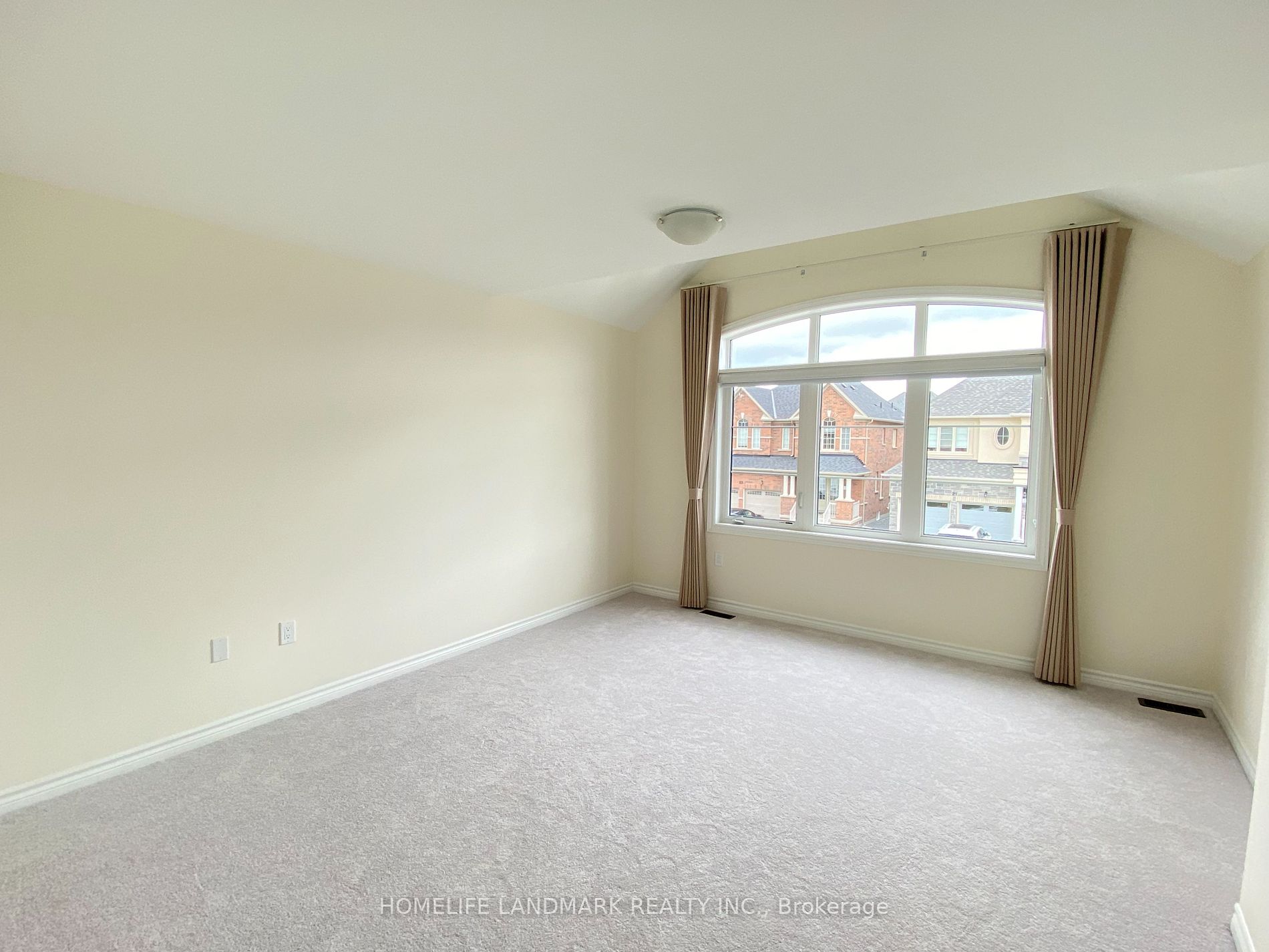 20 Bruce Welch Ave Property Photo 12