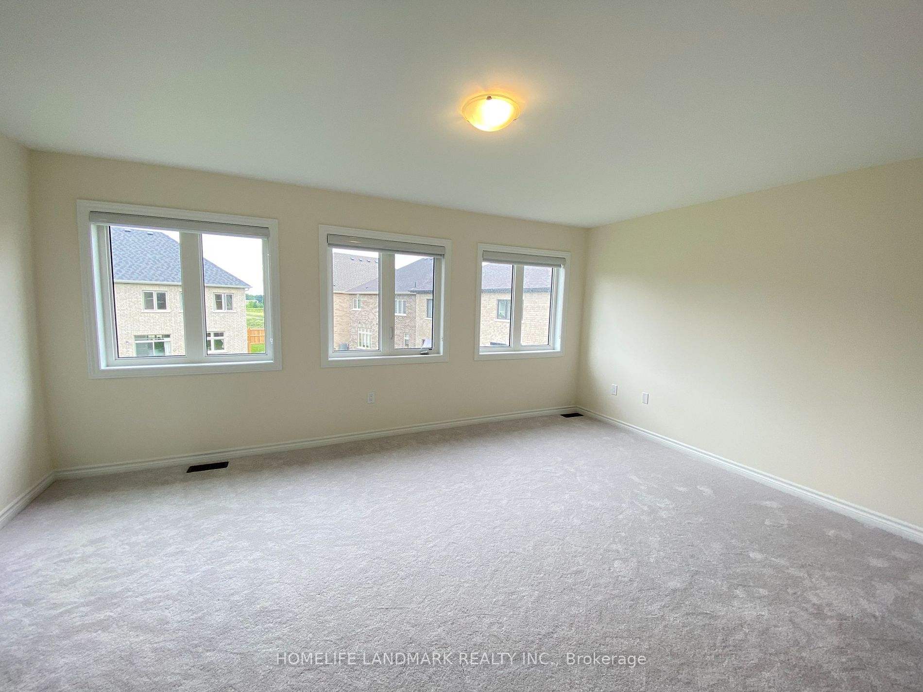 20 Bruce Welch Ave Property Photo 16