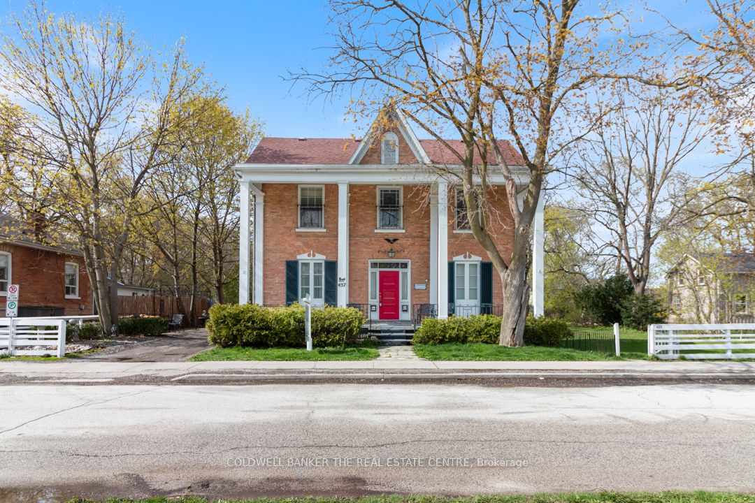 457 D'arcy St Property Photo 4