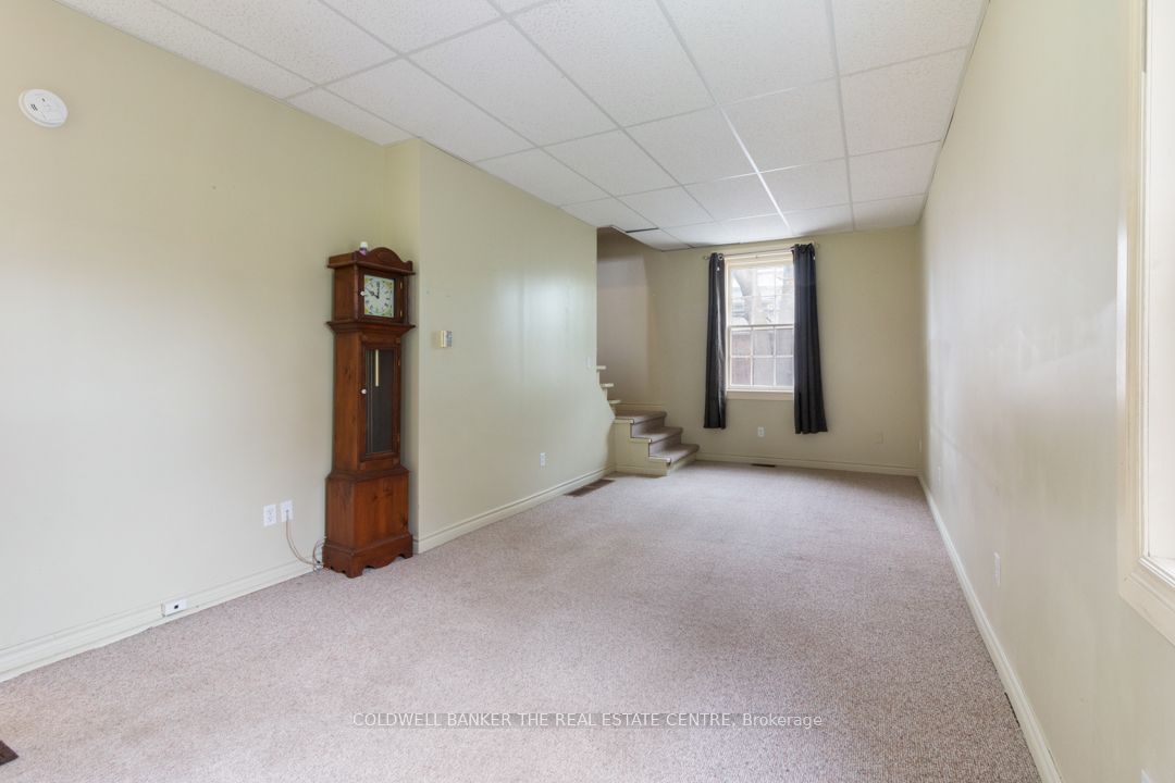 457 D'arcy St Property Photo 22