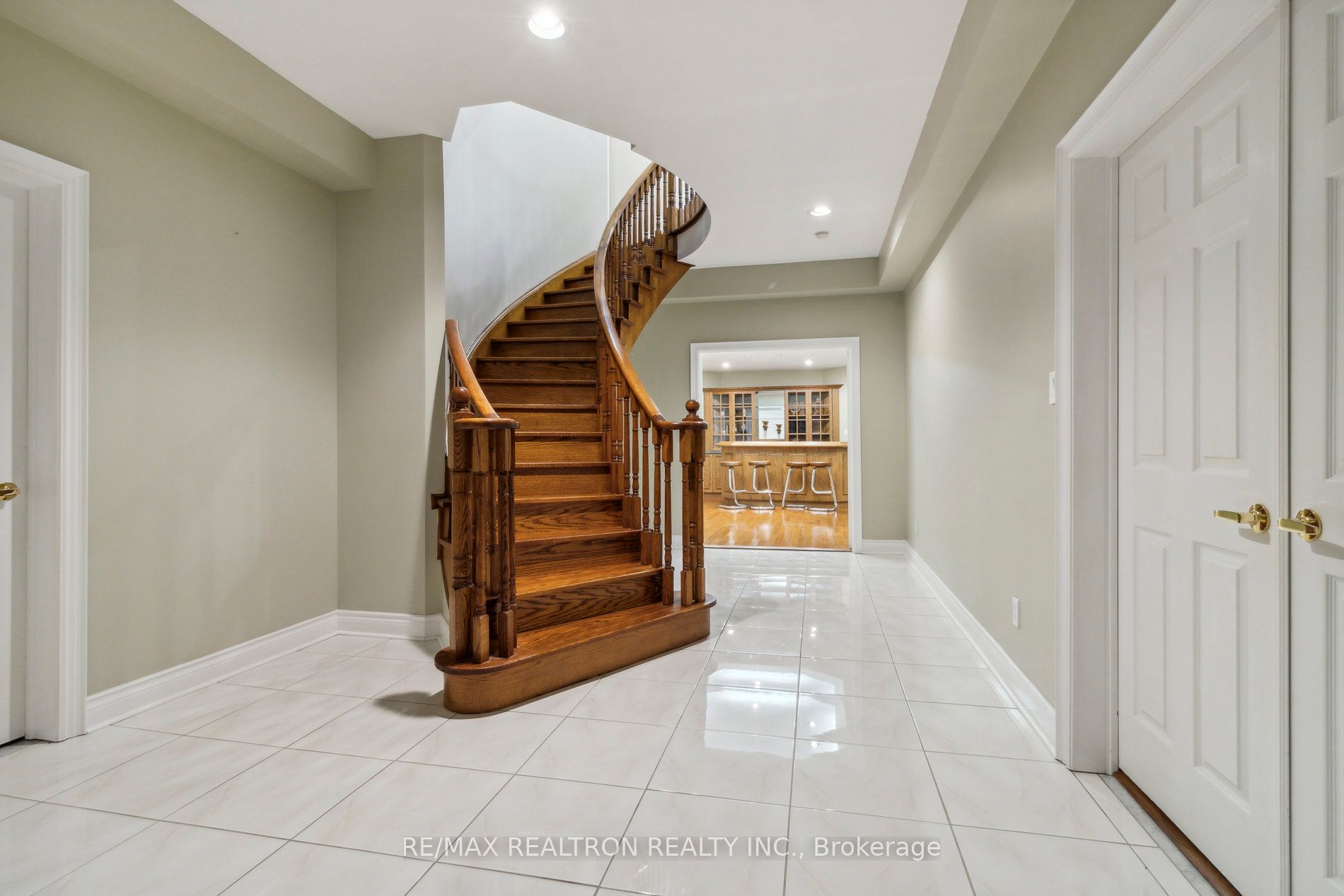 71 Goldpark Crt Property Photo 26
