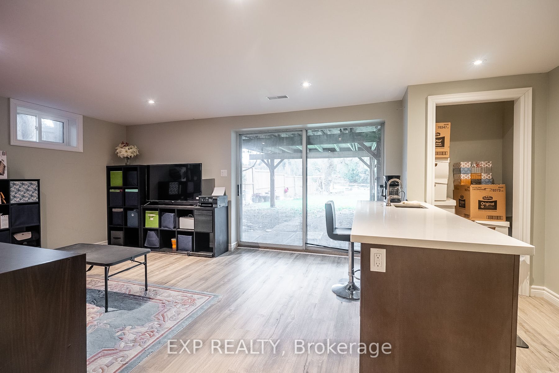 168 Riverbank Dr Property Photo 26