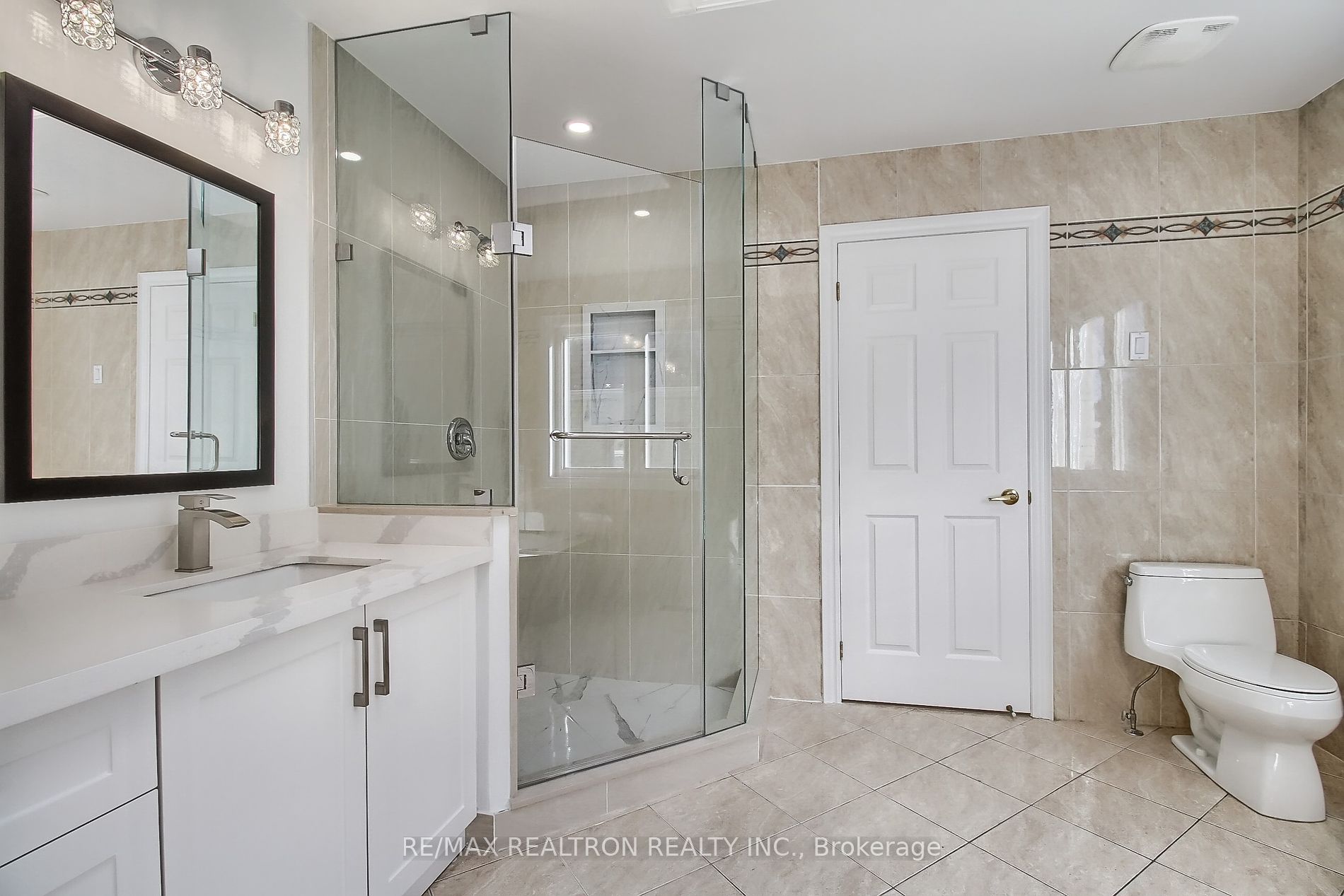 45 Frybrook Cres Property Photo 21